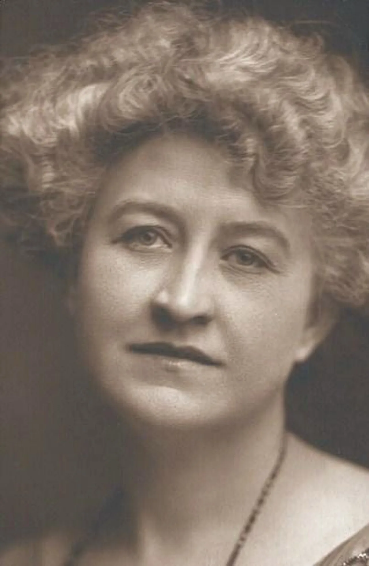 Porträt von Maude Turner Gordon (1868–1940) – Gedenkseite