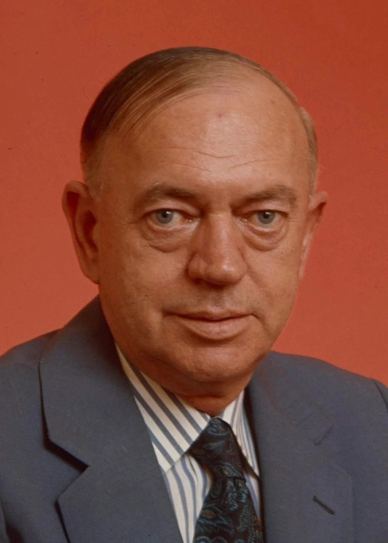 Portrait of Merv Everett (1917–1988) – memorial page