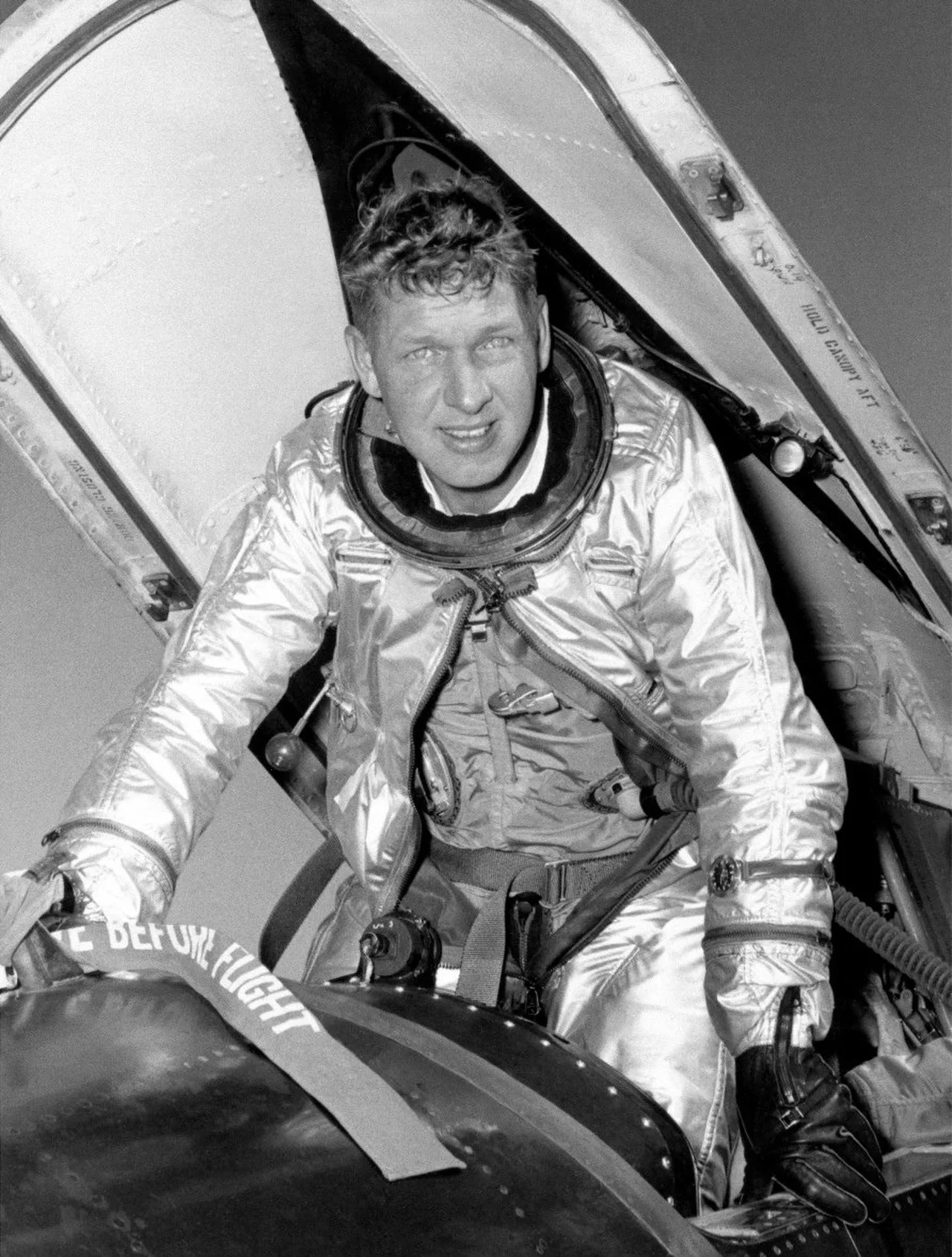 Porträt von Robert A. Rushworth (1924–1993) – Gedenkseite