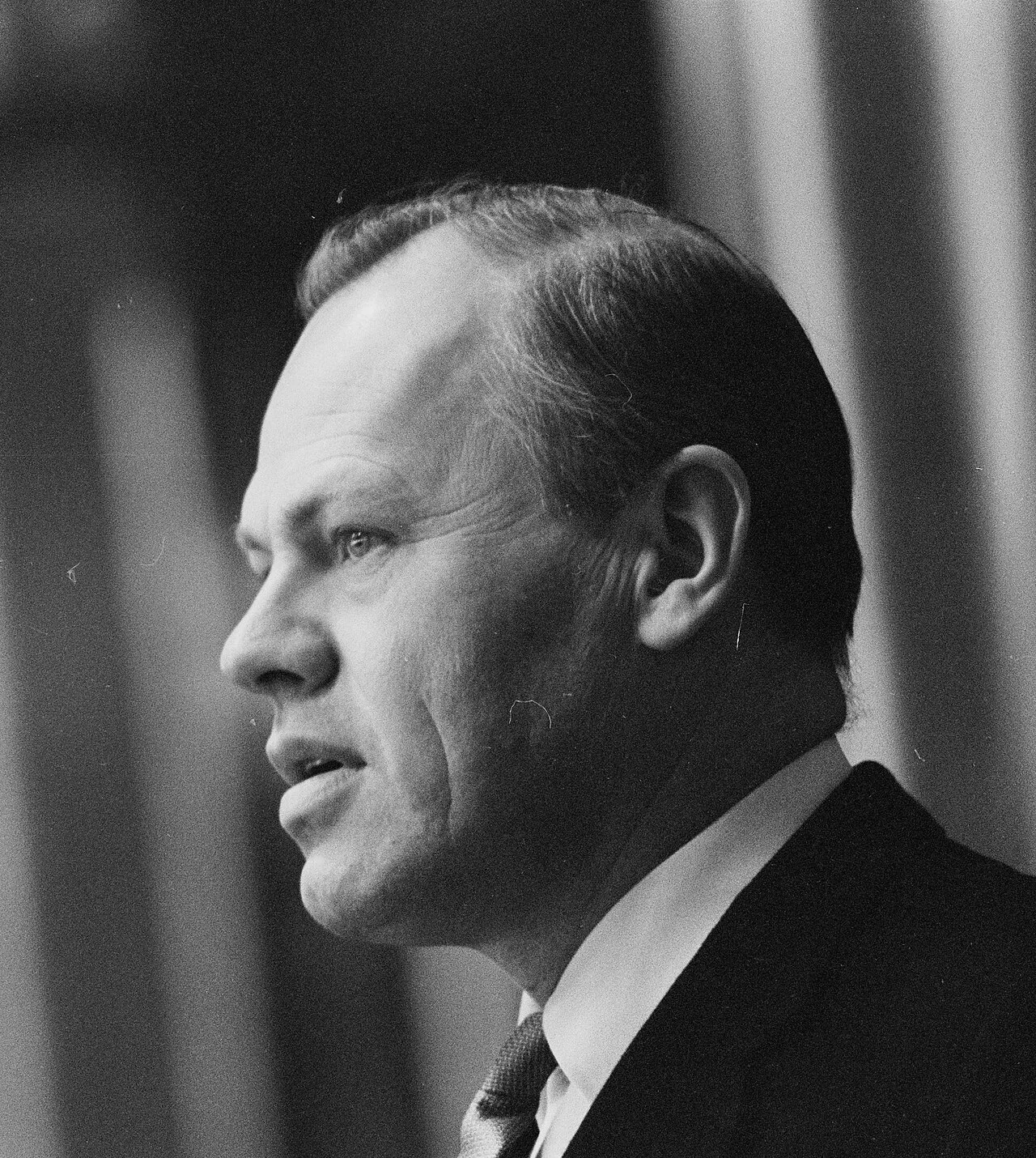 Porträt von Svenn Thorkild Stray (1922–2012) – Gedenkseite