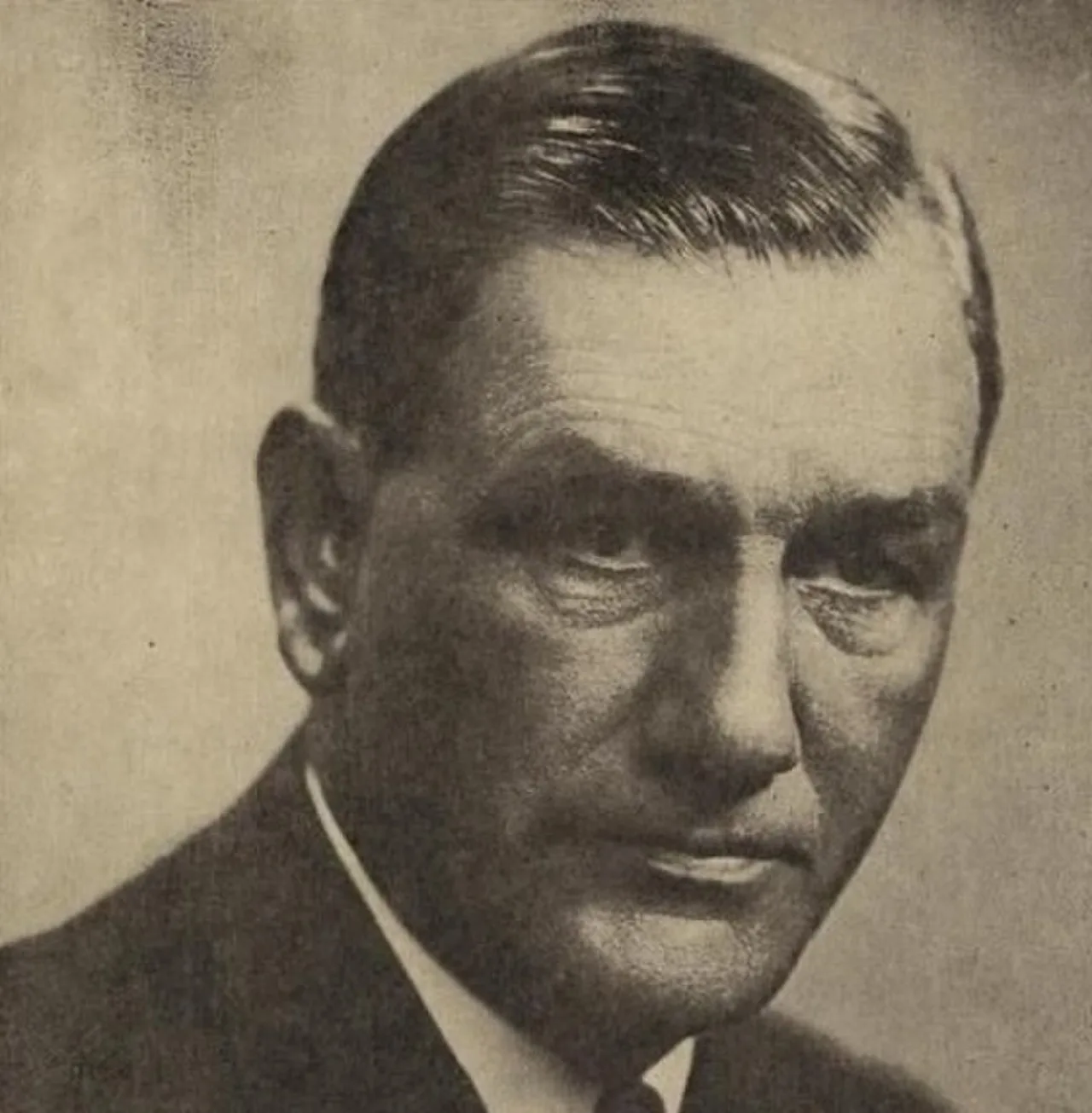 Portrait of John S. Battle (1890–1972) – memorial page