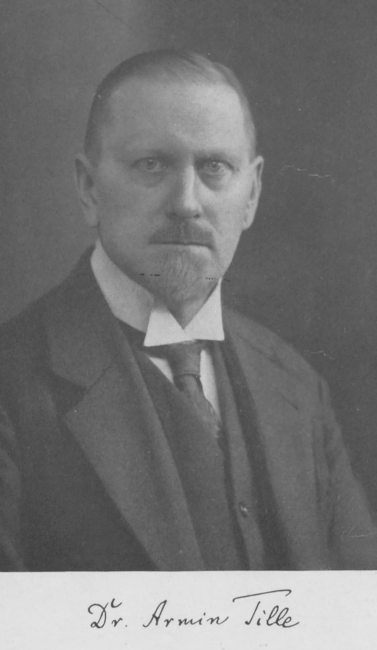 Armin Tille