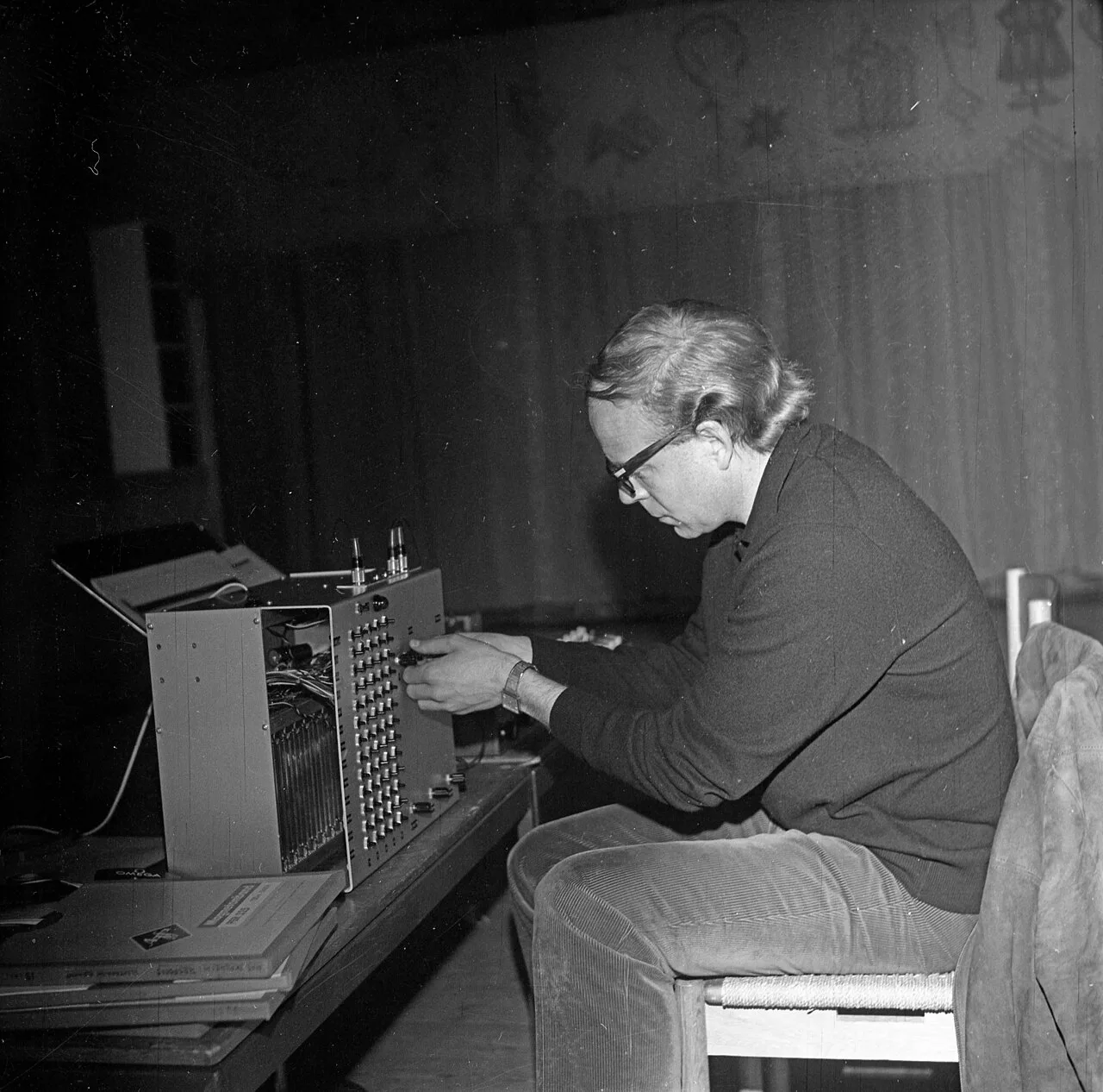 Porträt von Arne Nordheim (1931–2010) – Gedenkseite
