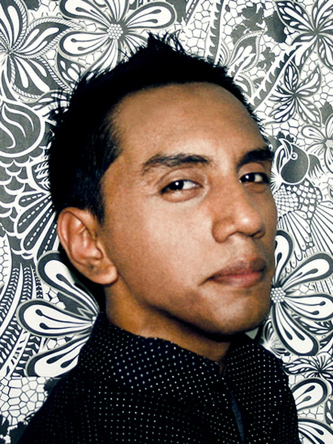 Porträt von Muid Latif (1979–2020) – Gedenkseite