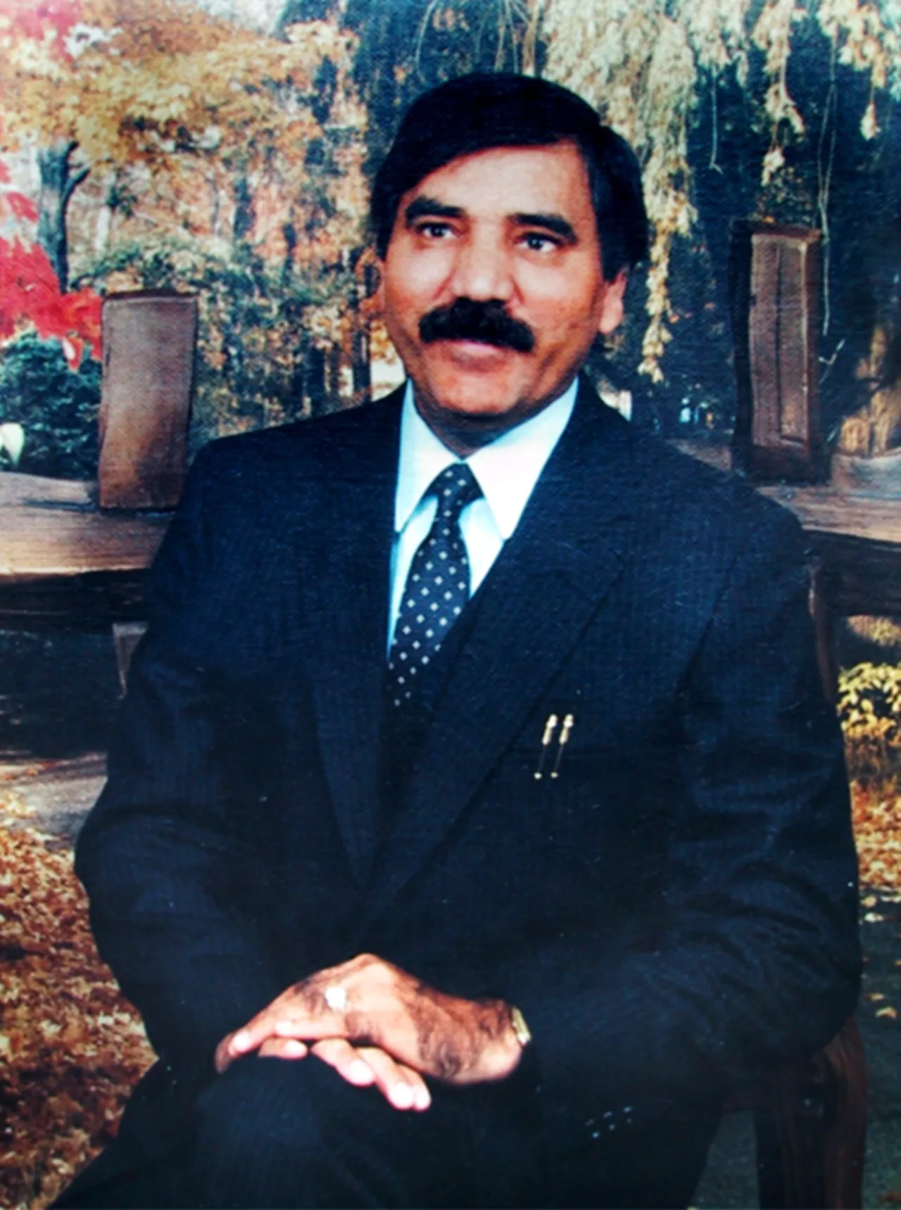 Porträt von Mujaddid Ahmad Ijaz (1937–1992) – Gedenkseite