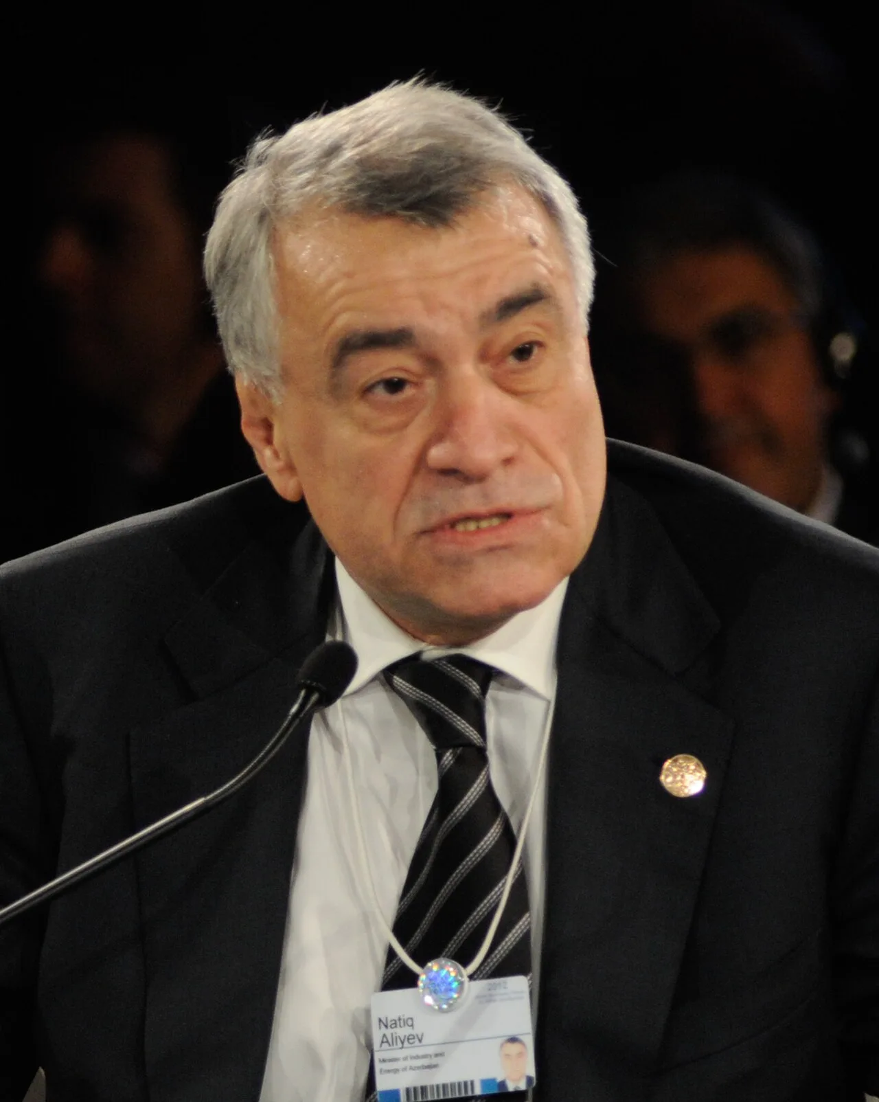 Porträt von Natiq Əliyev (1947–2017) – Gedenkseite