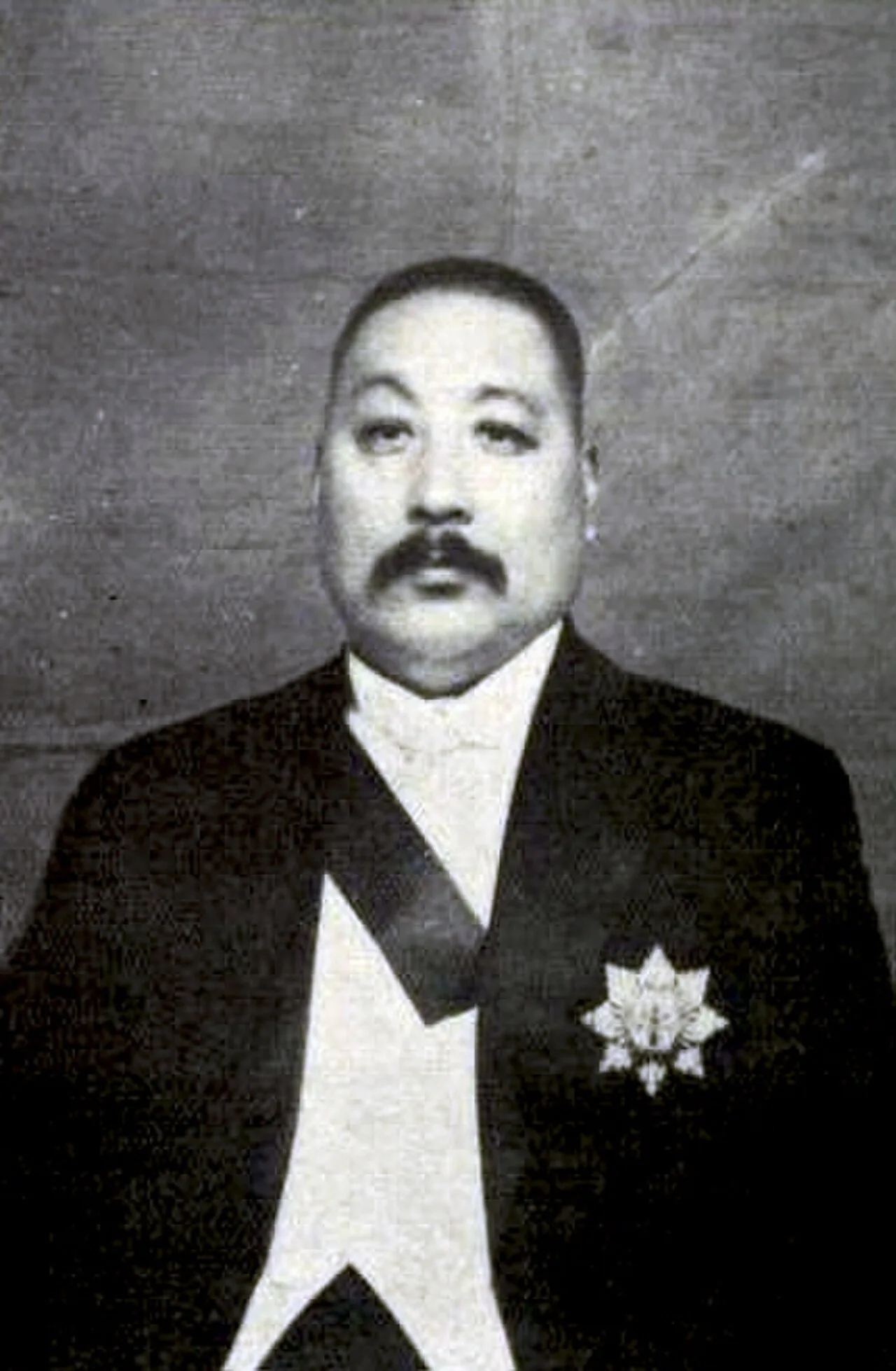 Portrait of Gao Lingwei (1870–1940) – memorial page