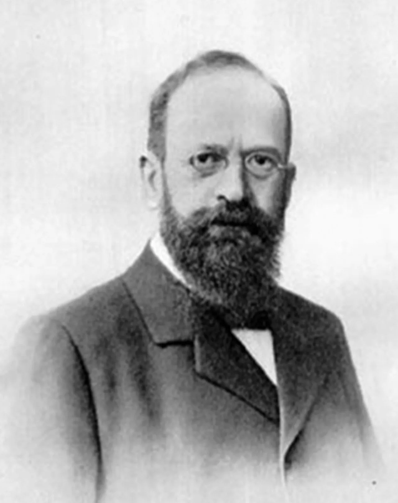 Portrait of Richard Anschütz (1852–1937) – memorial page