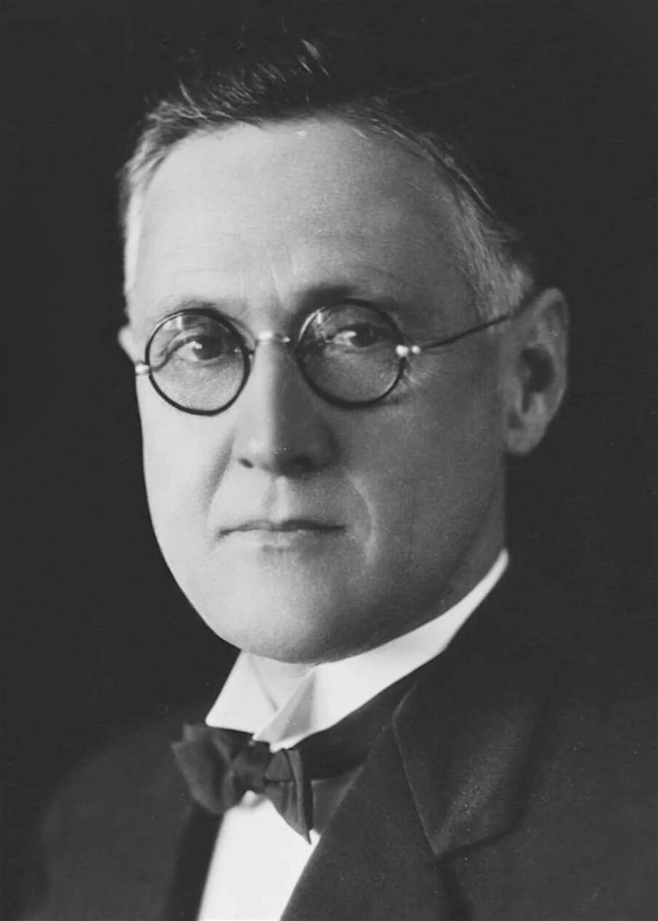 Porträt von Norman Makin (1889–1982) – Gedenkseite