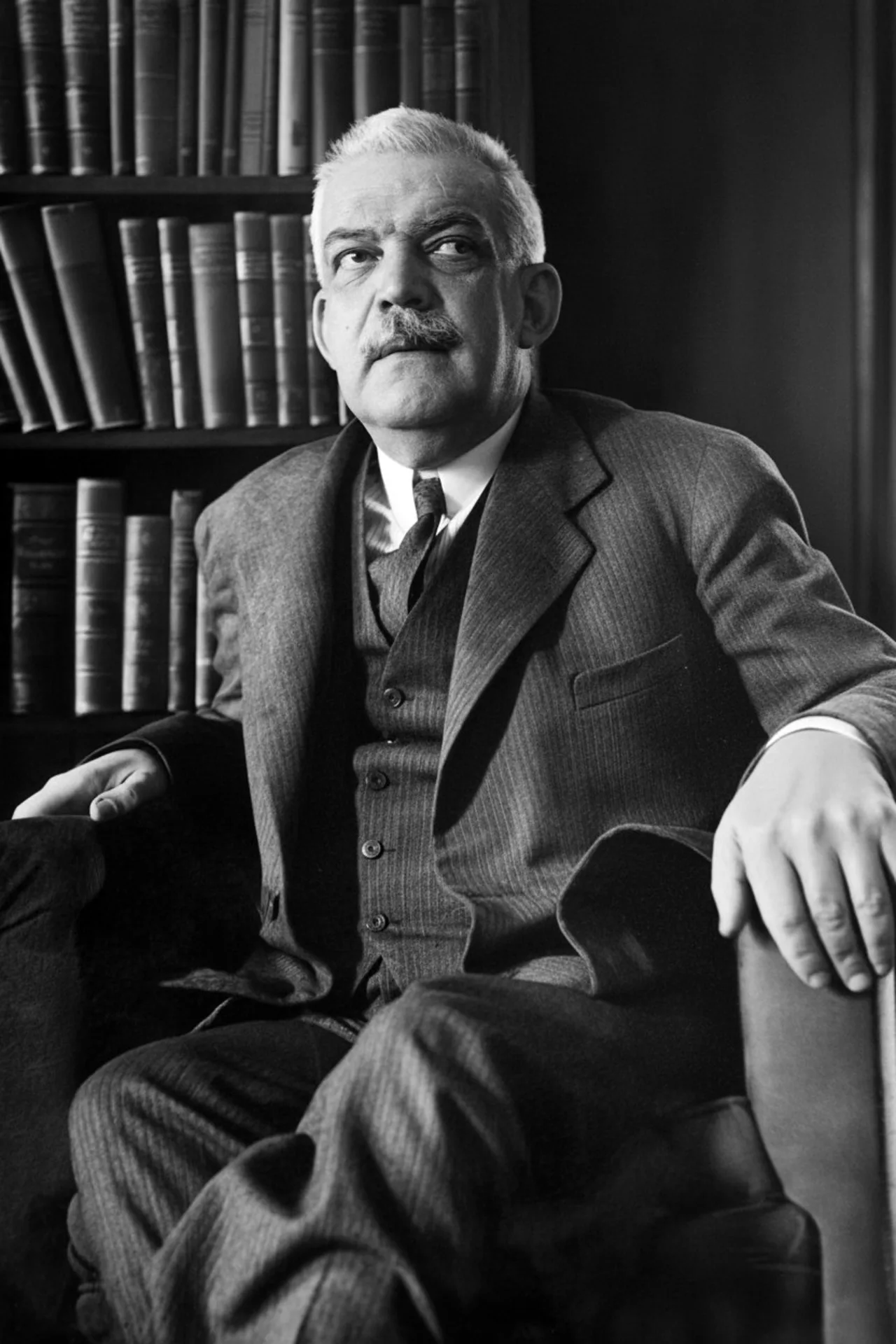 Portrait of Konstantinos Demertzis (1876–1936) – memorial page