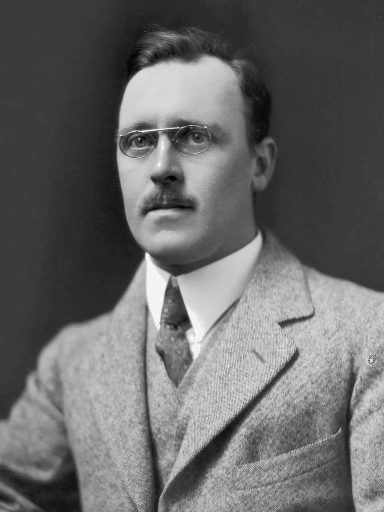 Portrait of Ernest Marsden (1889–1970) – memorial page