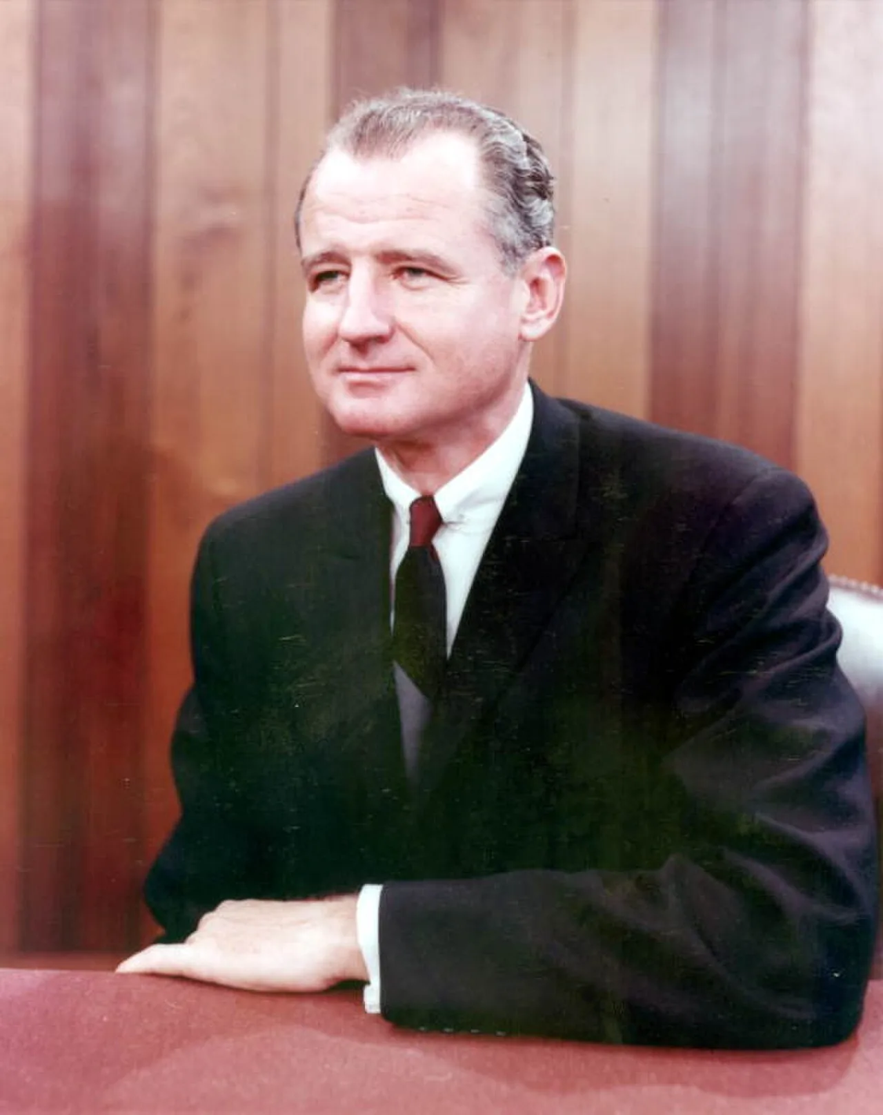 Portrait of George Smathers (1913–2007) – memorial page