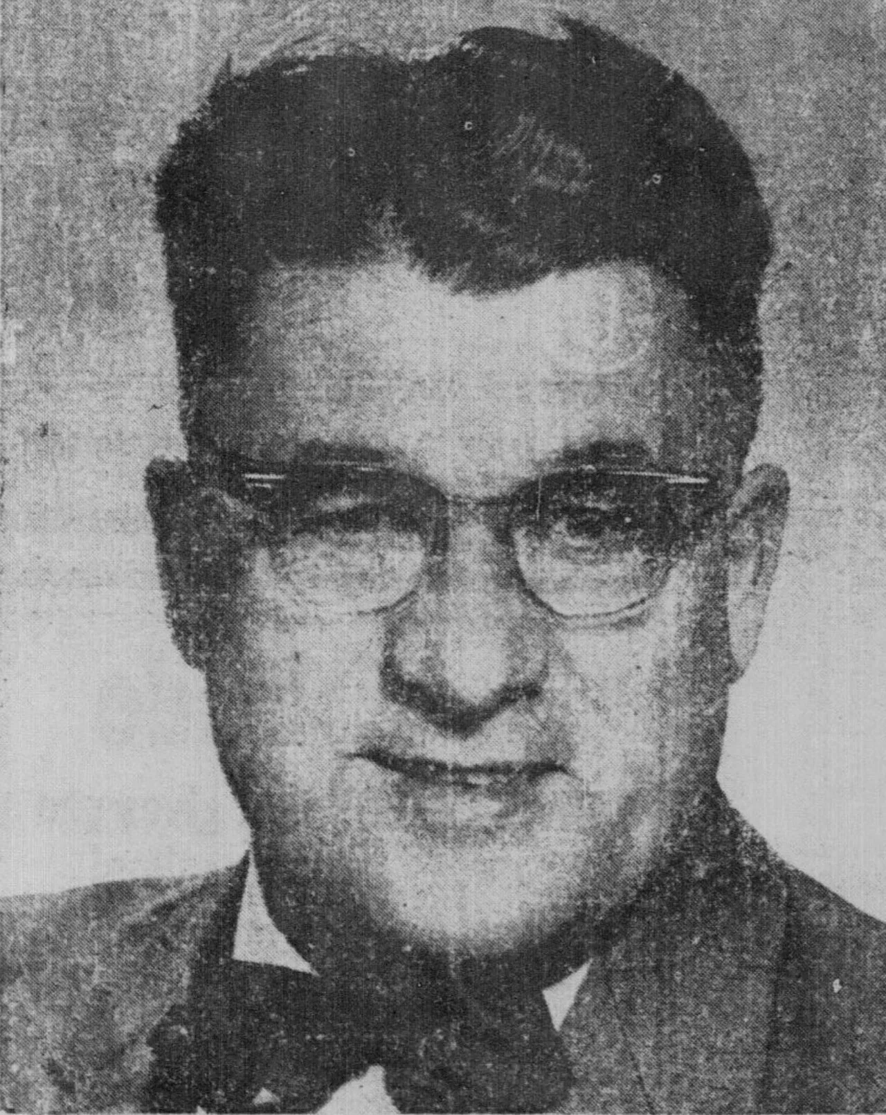 Portrait of Ray Wolfe (1905–1977) – memorial page