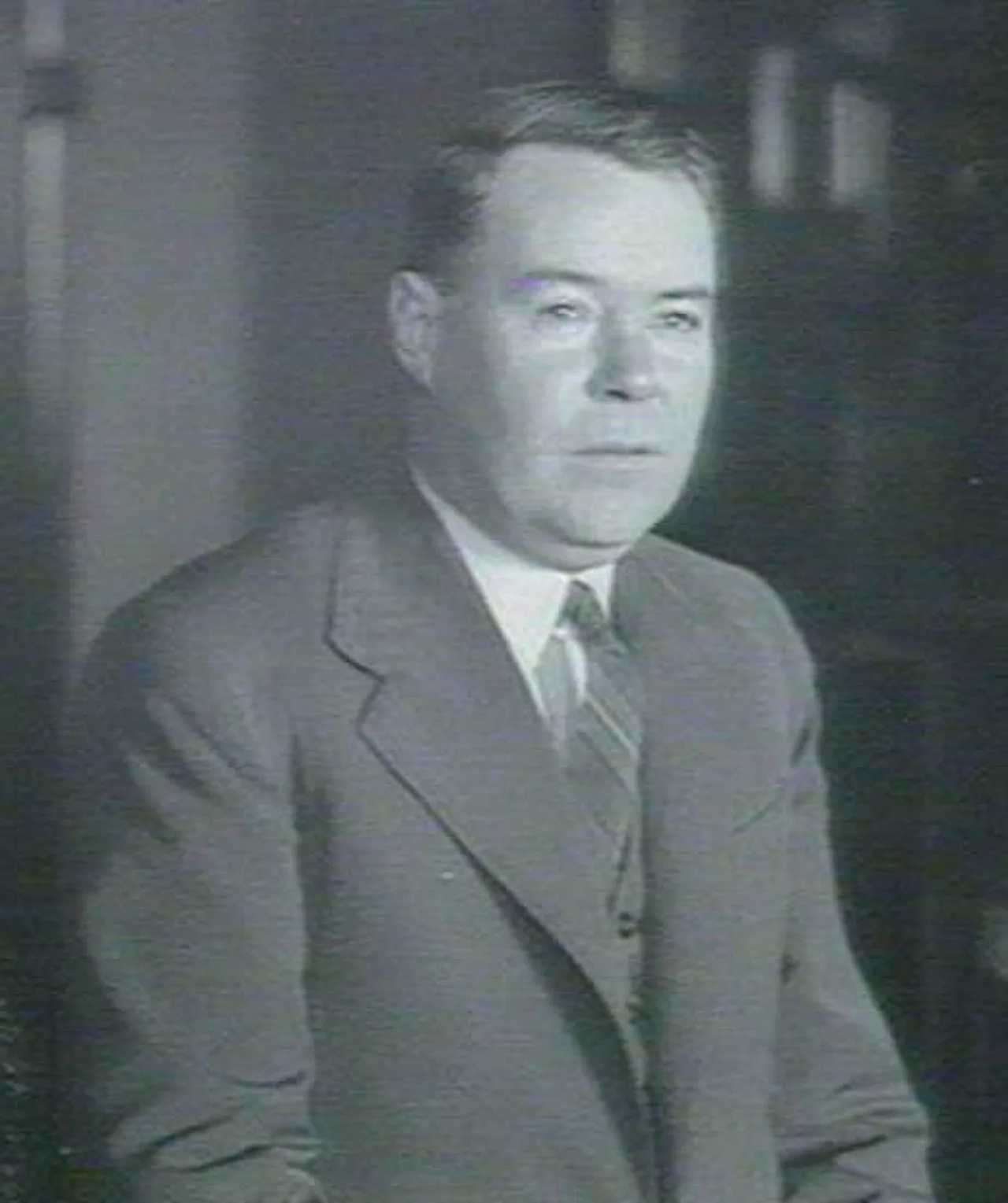 Portrait of Reg Downing (1904–1994) – memorial page