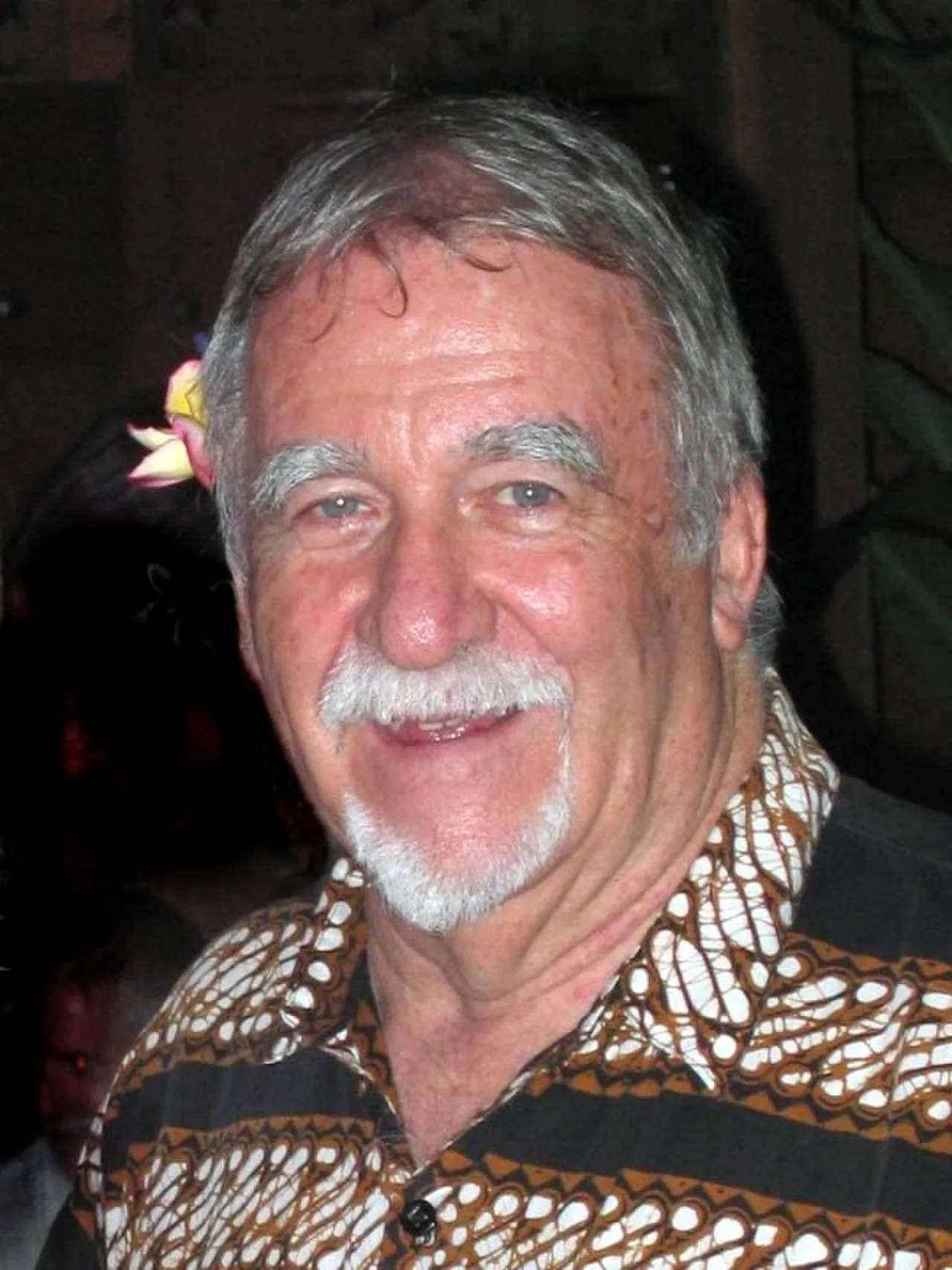 Porträt von Robert E. Brown (1927–2005) – Gedenkseite