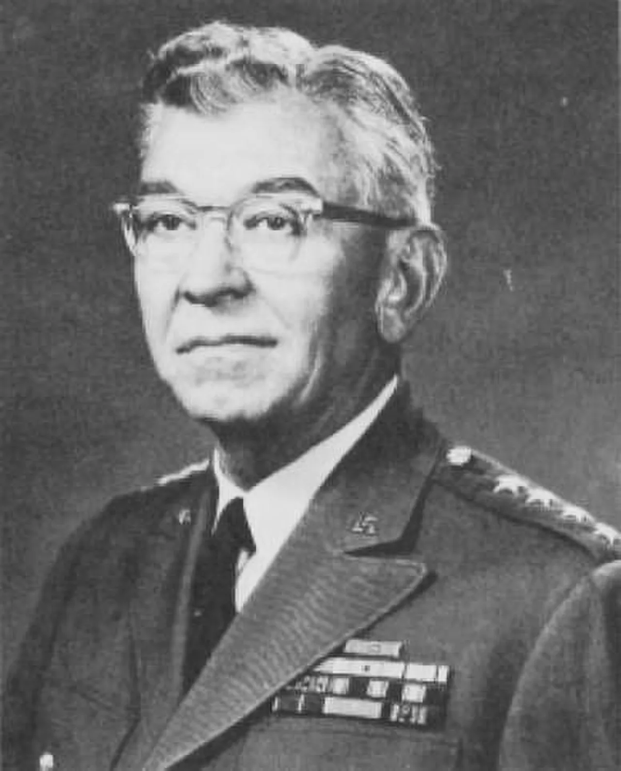 Porträt von Robert J. Wood (1905–1986) – Gedenkseite