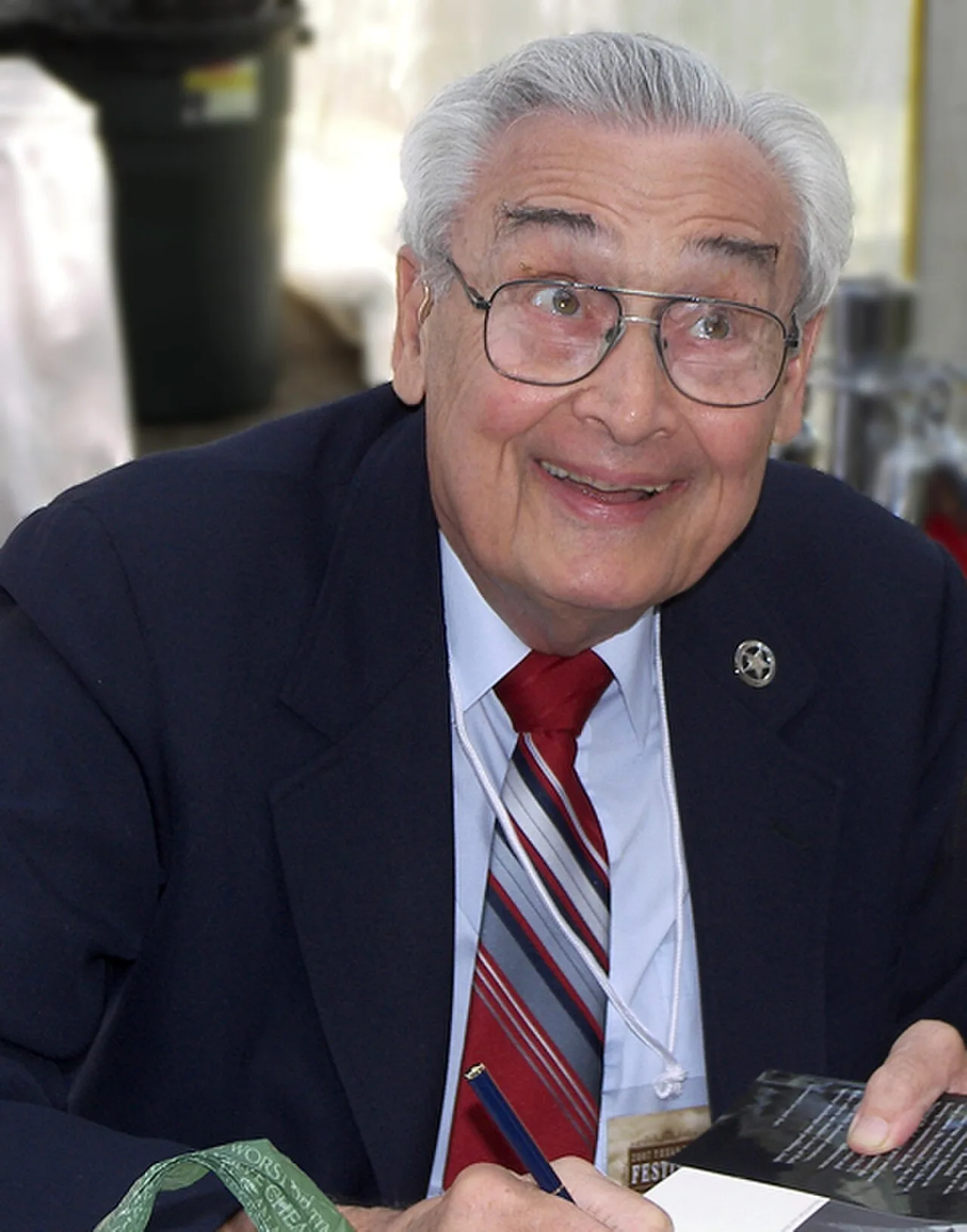 Portrait of Robert M. Utley (1929–2022) – memorial page