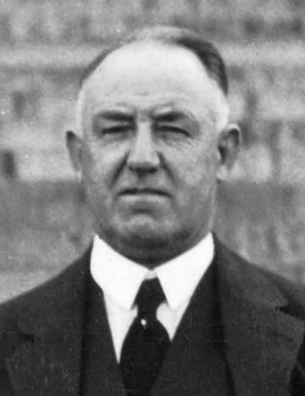 Portrait of Robert Masters (1879–1967) – memorial page