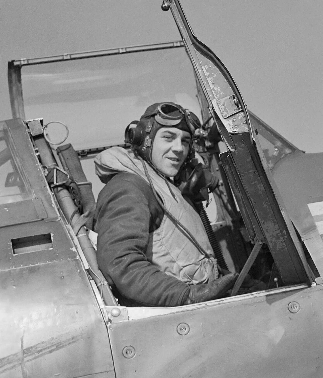 Porträt von Roland Beamont (1920–2001) – Gedenkseite