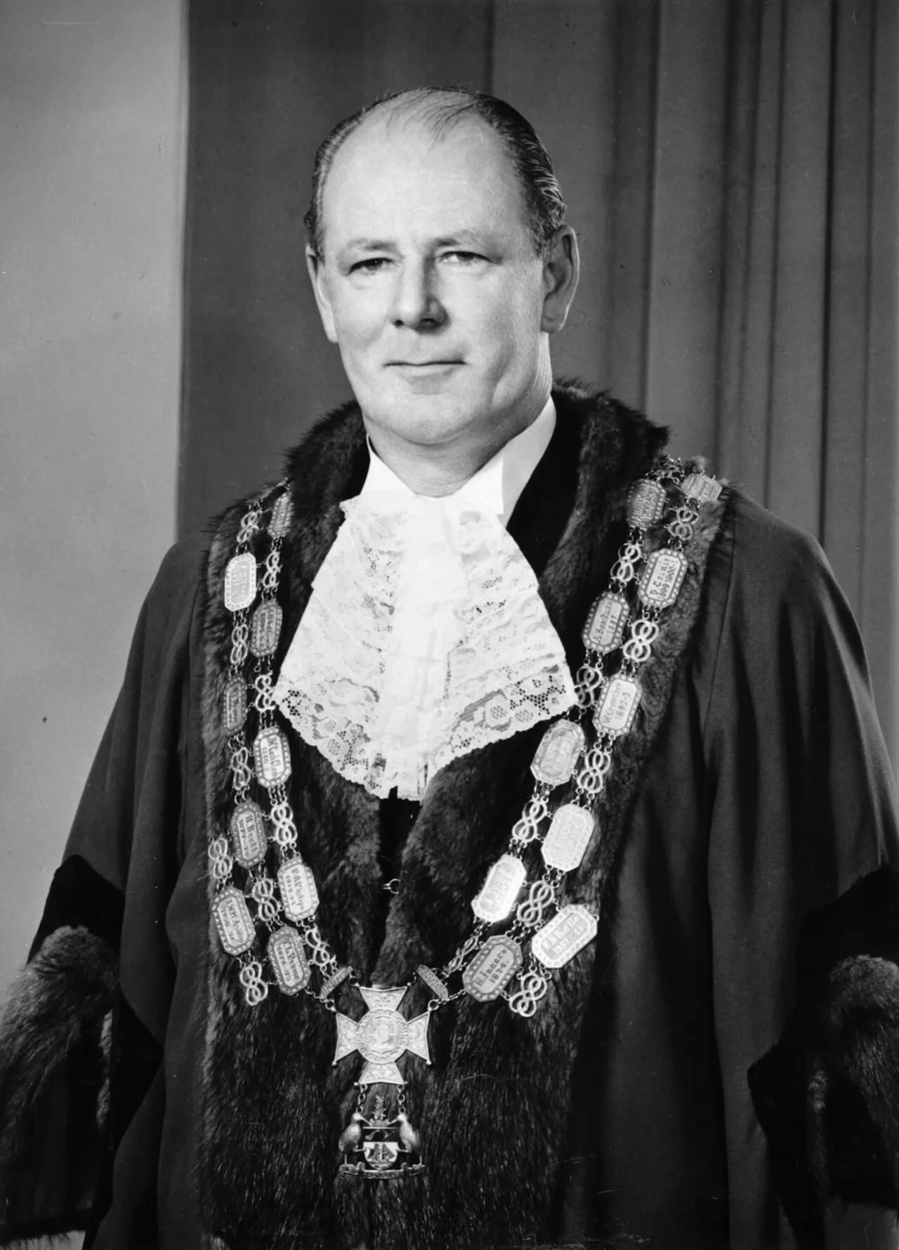 Porträt von Roy McElroy (1907–1994) – Gedenkseite