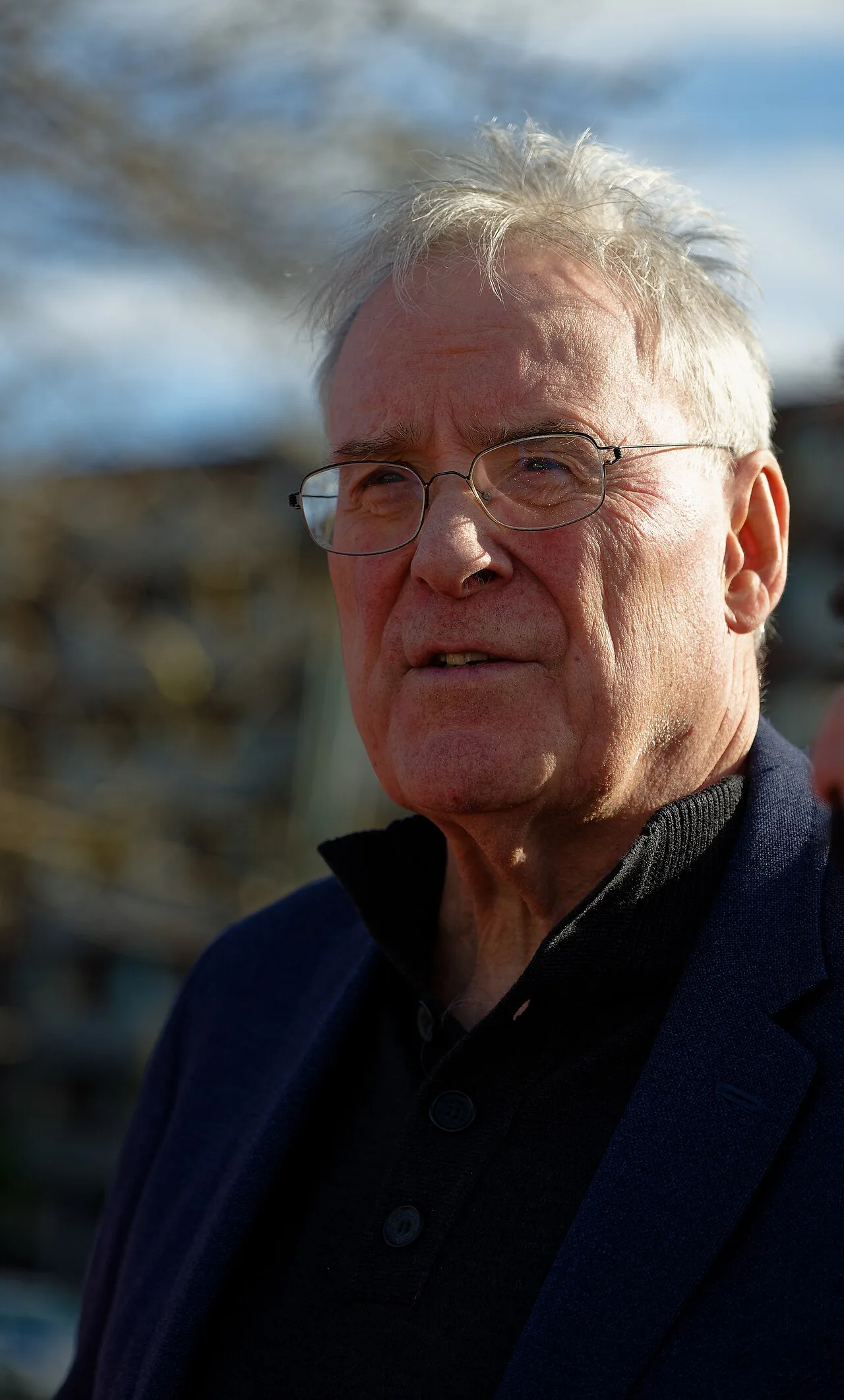 Porträt von Ken Dryden (1947–2025) – Gedenkseite