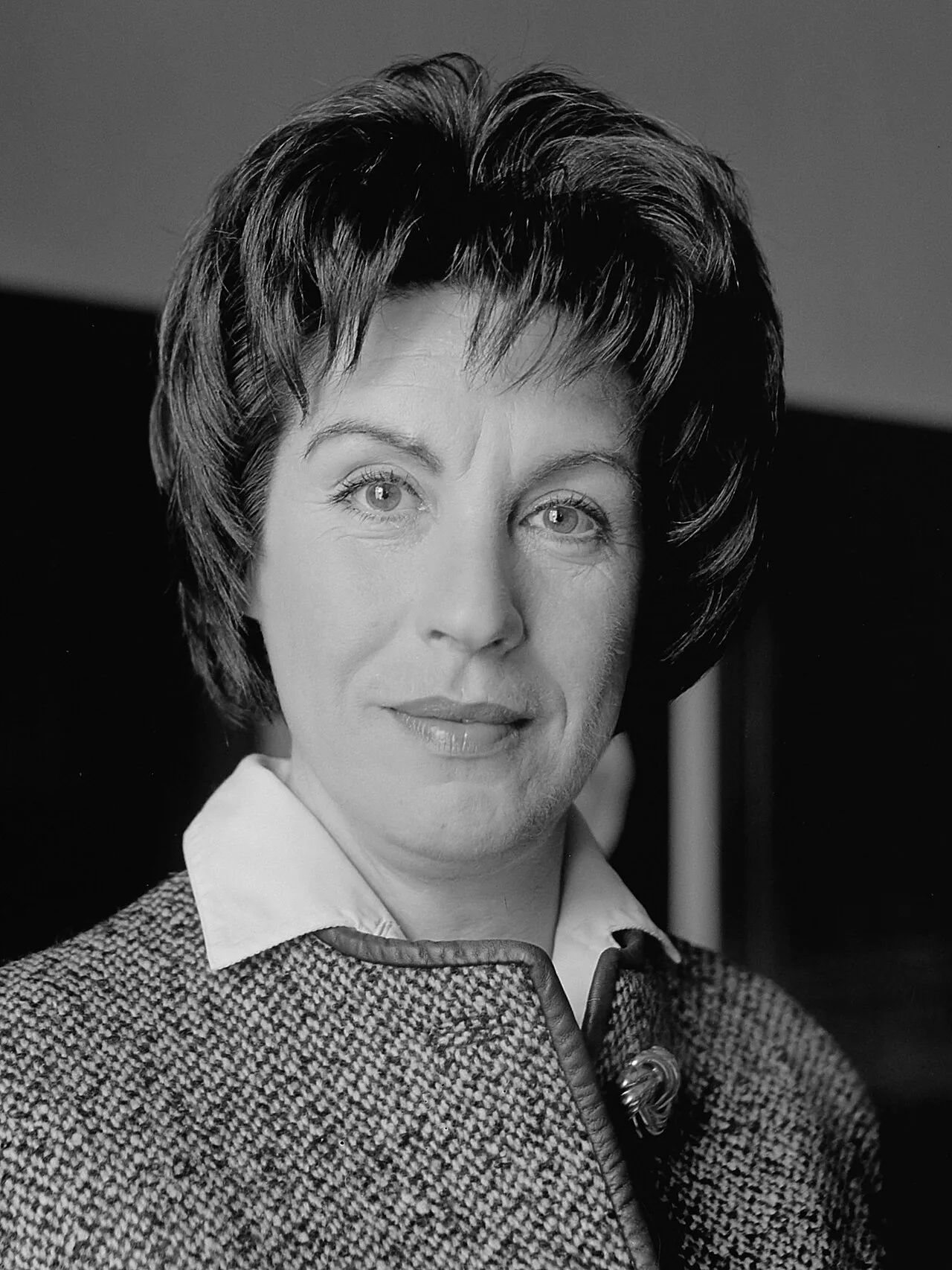 Porträt von Maria Becker (1920–2012) – Gedenkseite