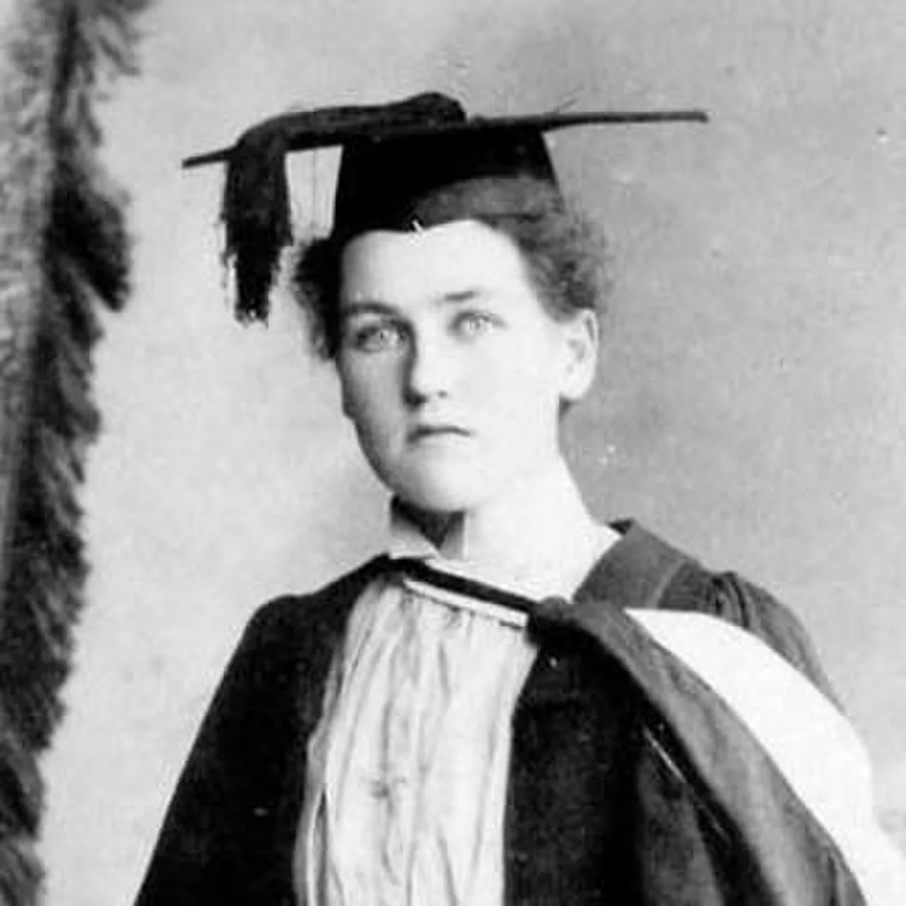 Stella Henderson