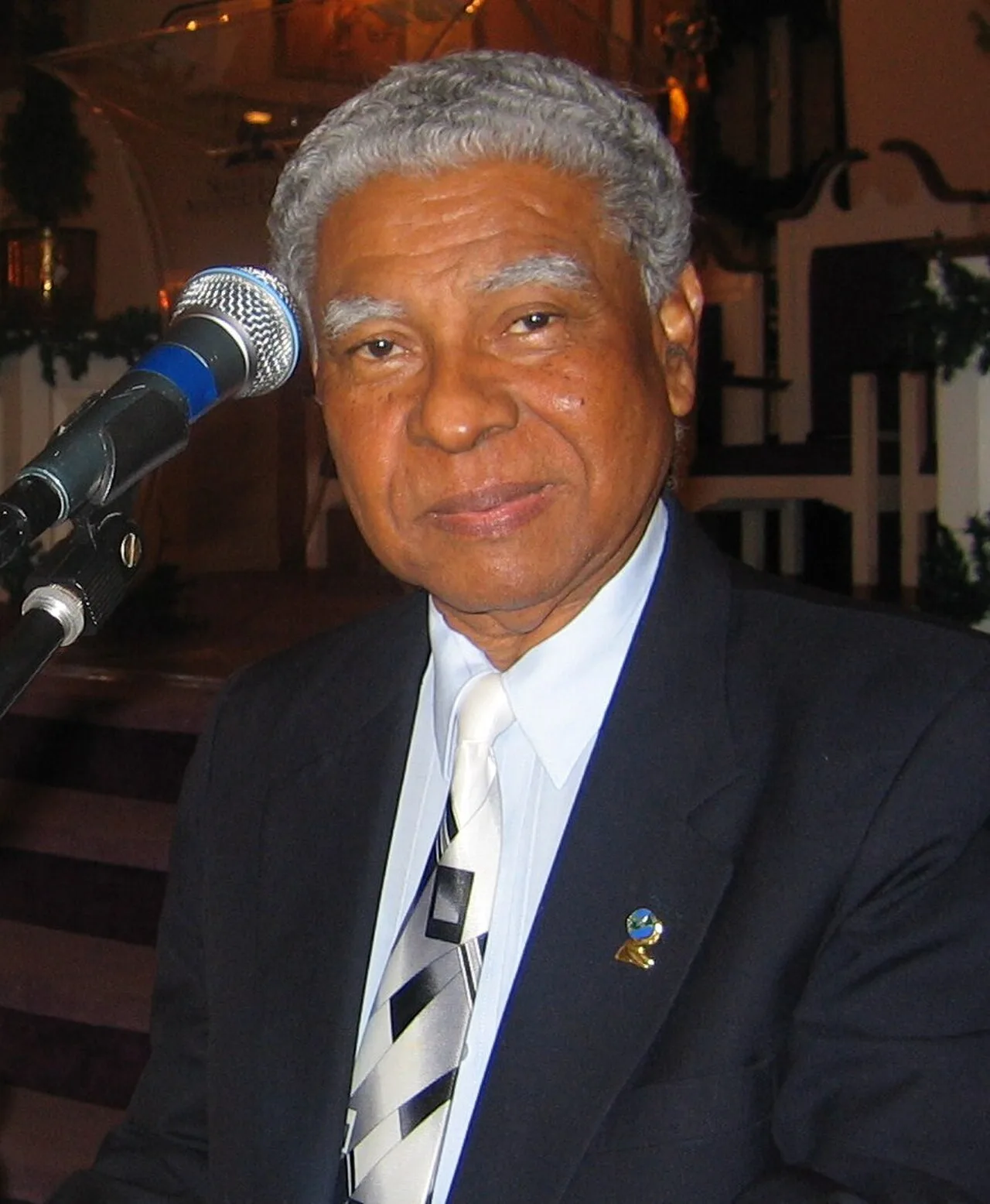 Portrait of Stennett H. Brooks (1932–2008) – memorial page