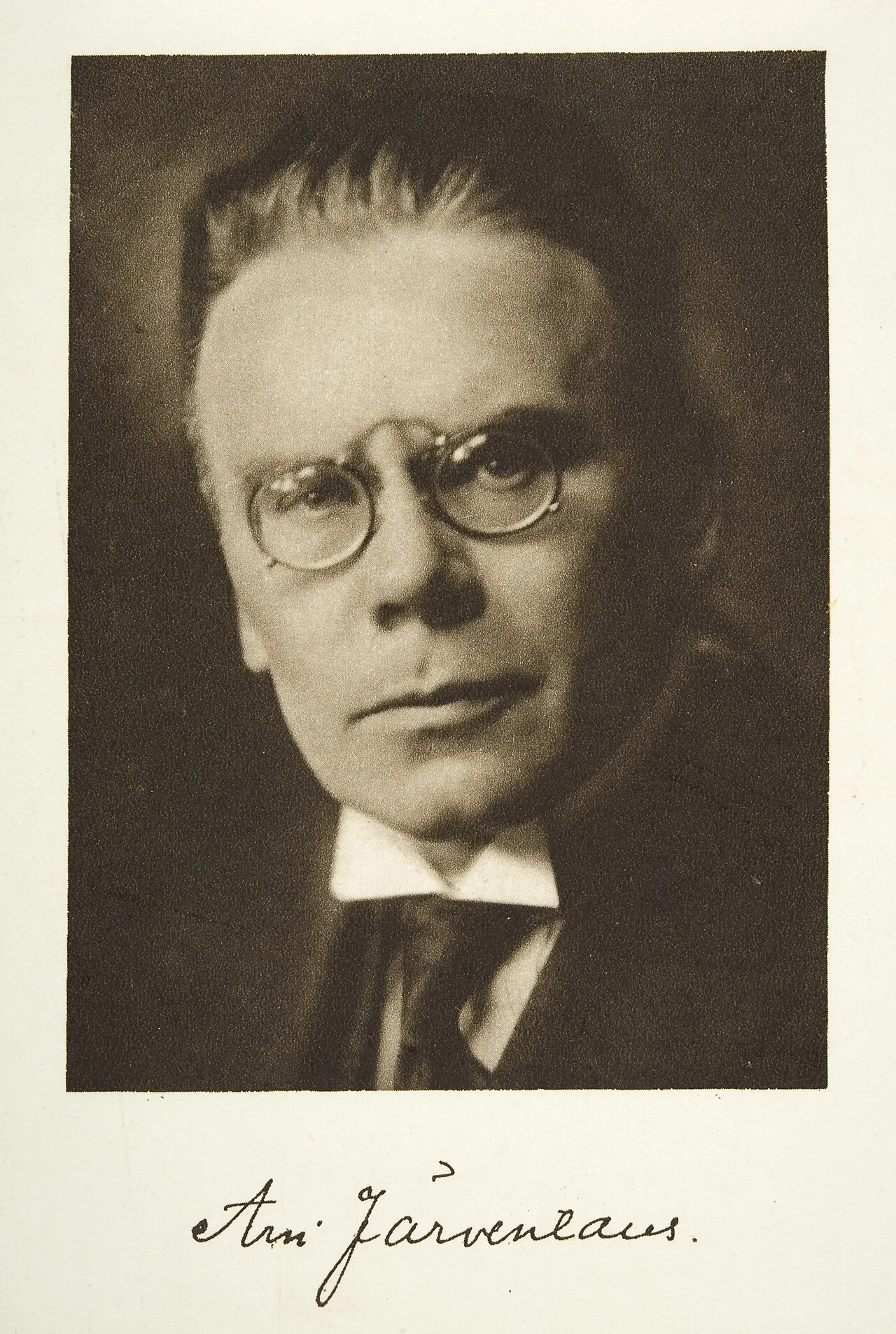 Arvi Järventaus