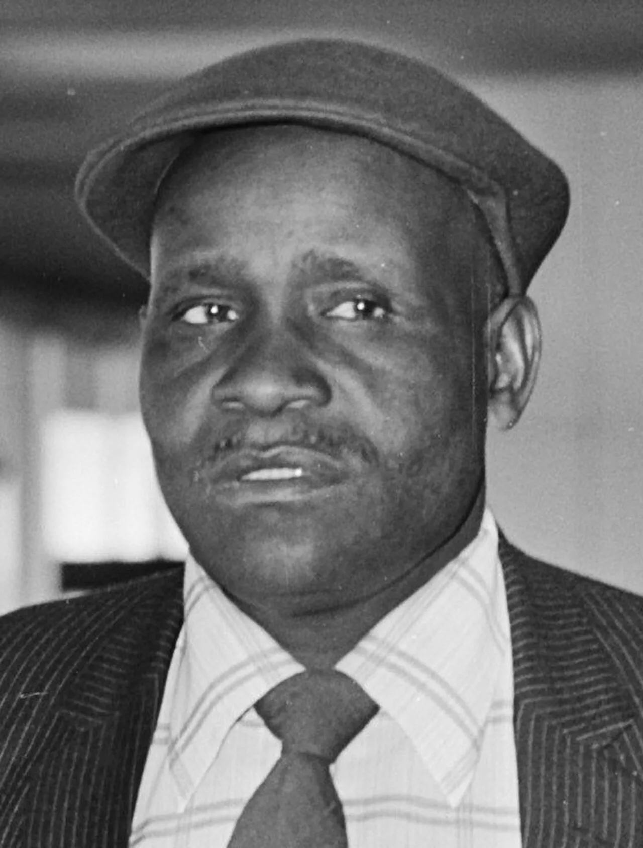 Portrait of Thomas Nkobi (1922–1994) – memorial page