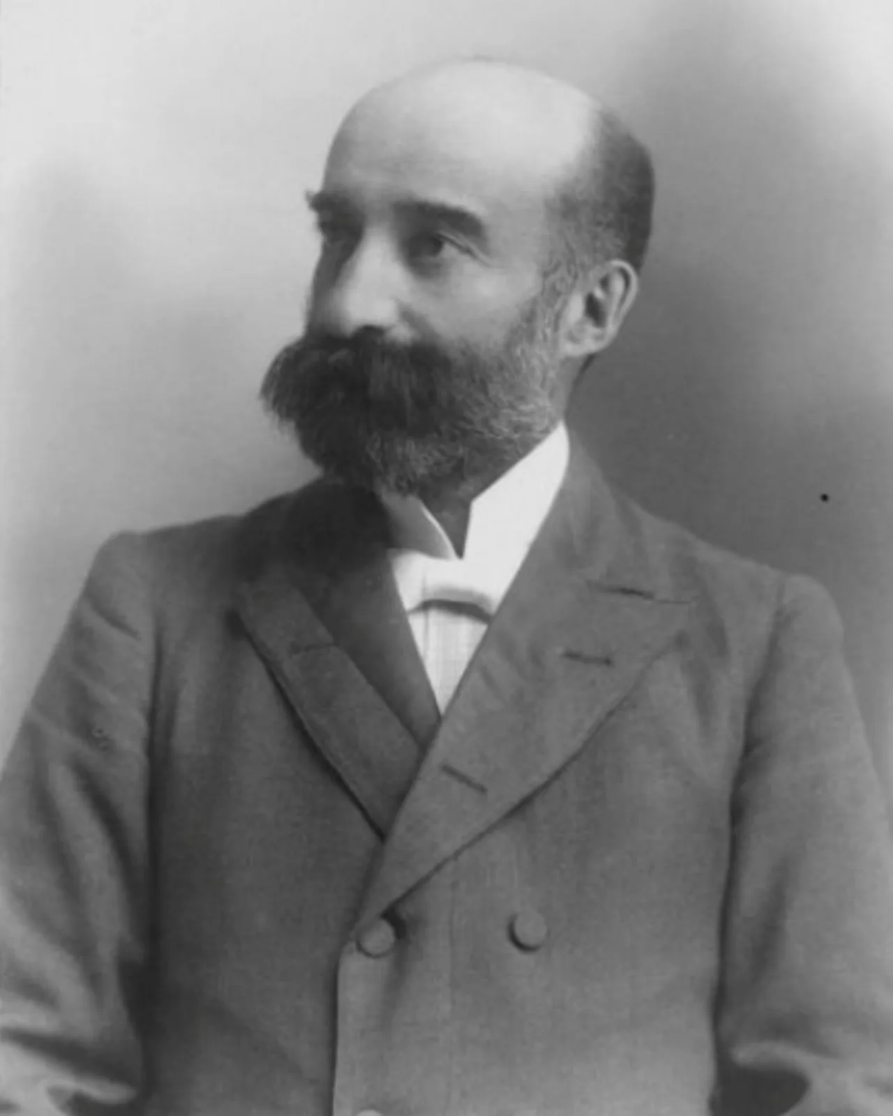 Portrait of Vildebon-Winceslas Larue (1851–1906) – memorial page