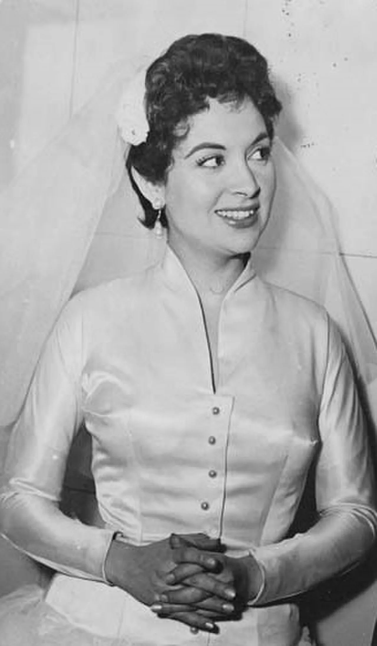 Portrait of Virginia Luque (1927–2014) – memorial page