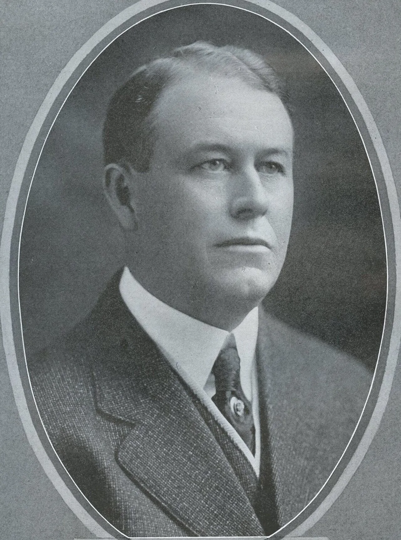 Porträt von Wallace Crossley (1874–1943) – Gedenkseite