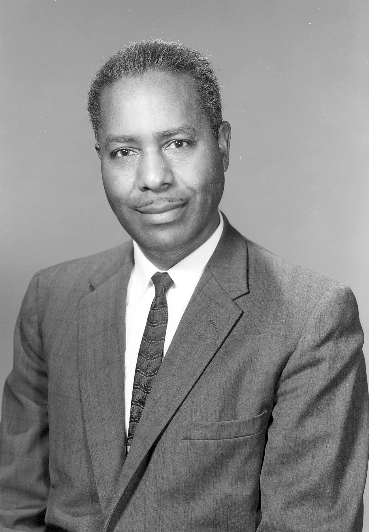 Portrait of Walter McAfee (1914–1995) – memorial page