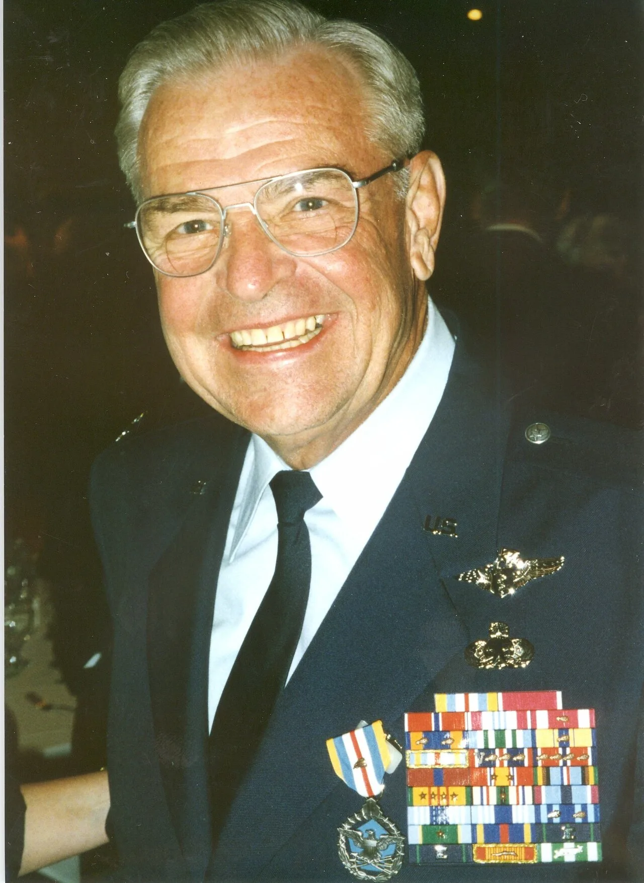 Portrait of Warren L. Carpenter (1931–2003) – memorial page