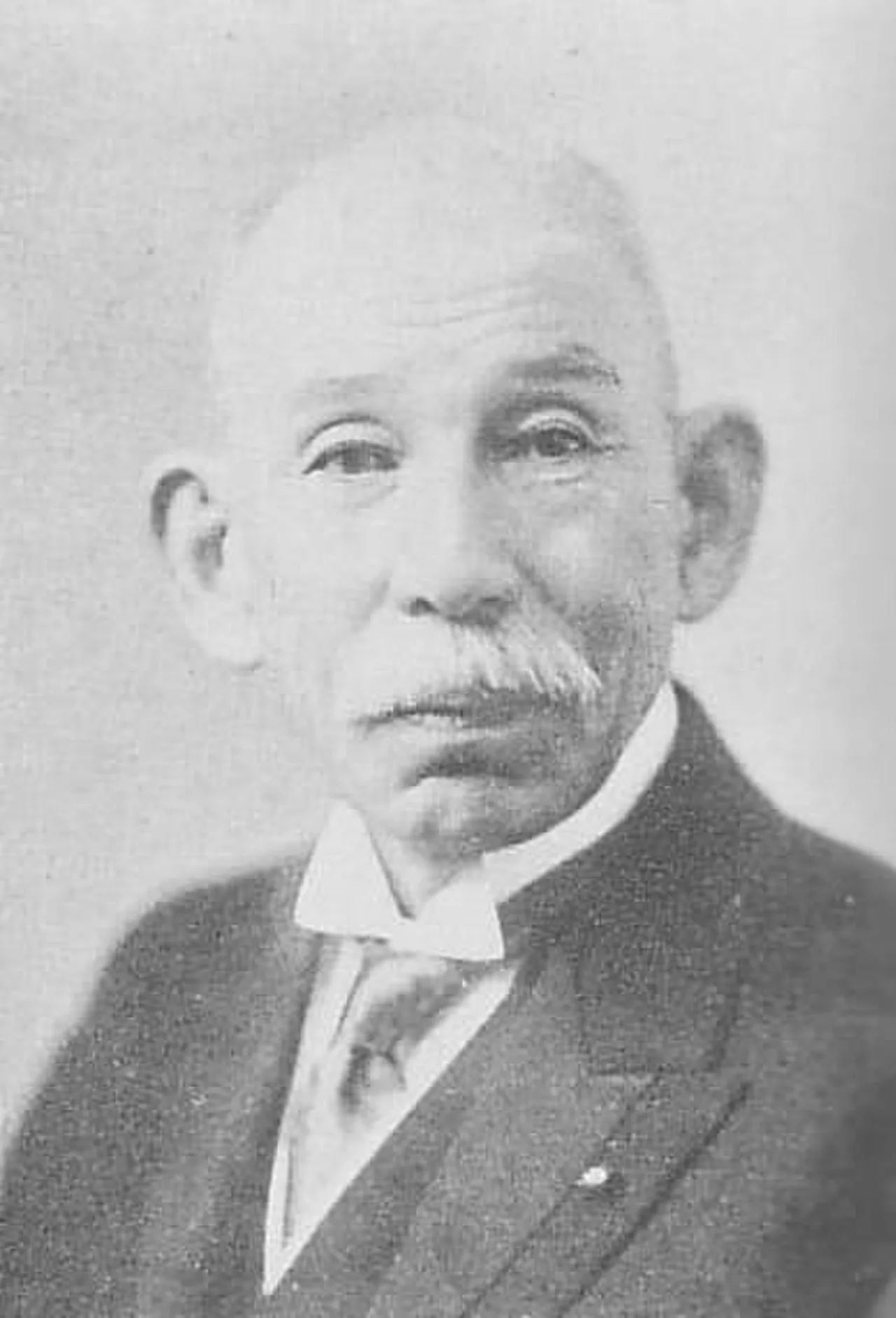 Porträt von Hozumi Nobushige (1855–1926) – Gedenkseite