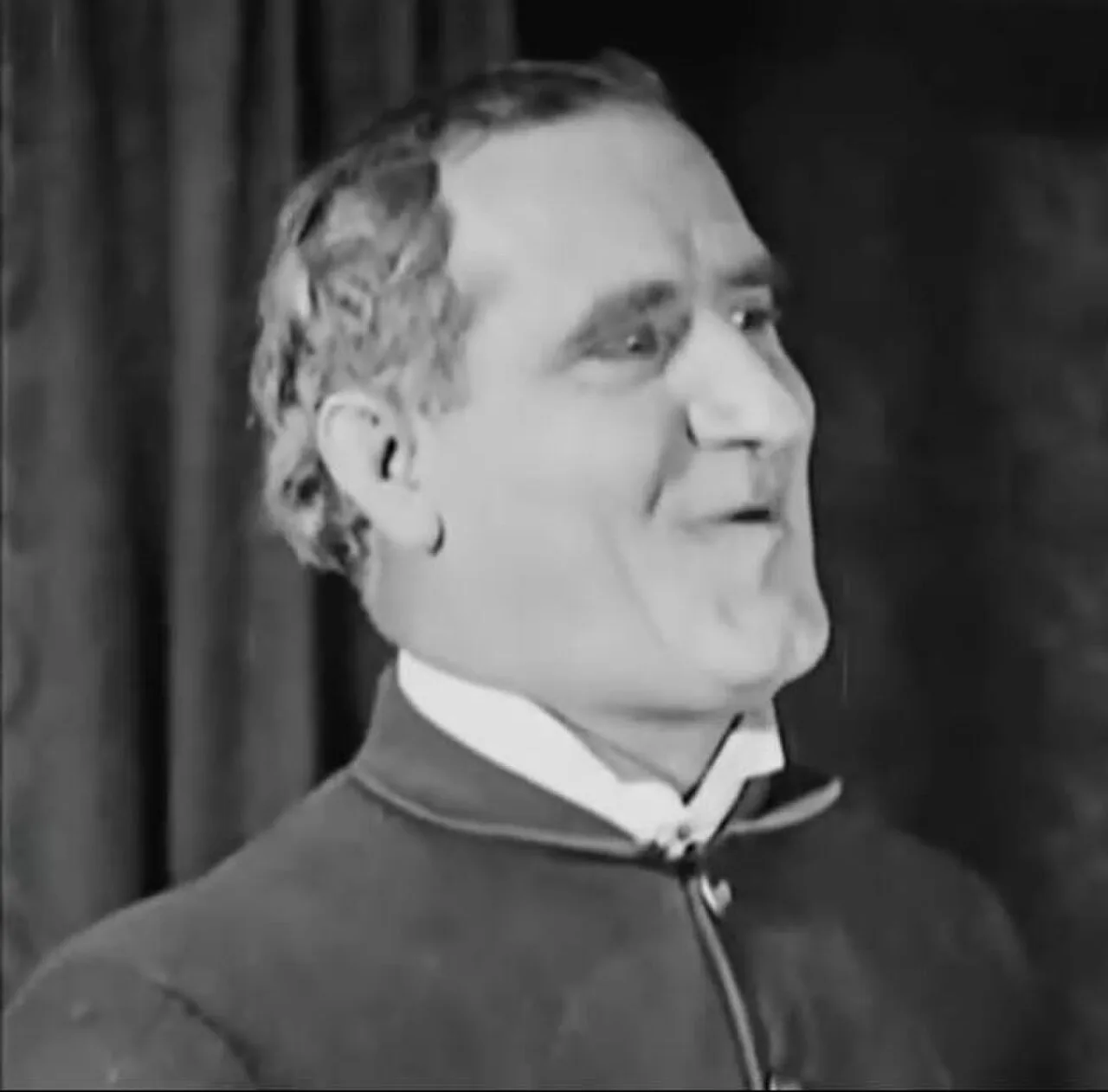 Porträt von William McCall (1870–1938) – Gedenkseite
