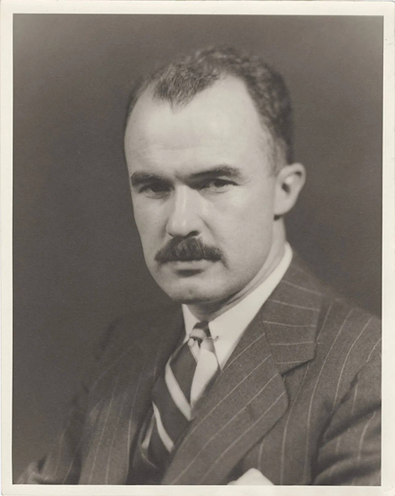 Portrait of William Osler Abbott (1902–1943) – memorial page