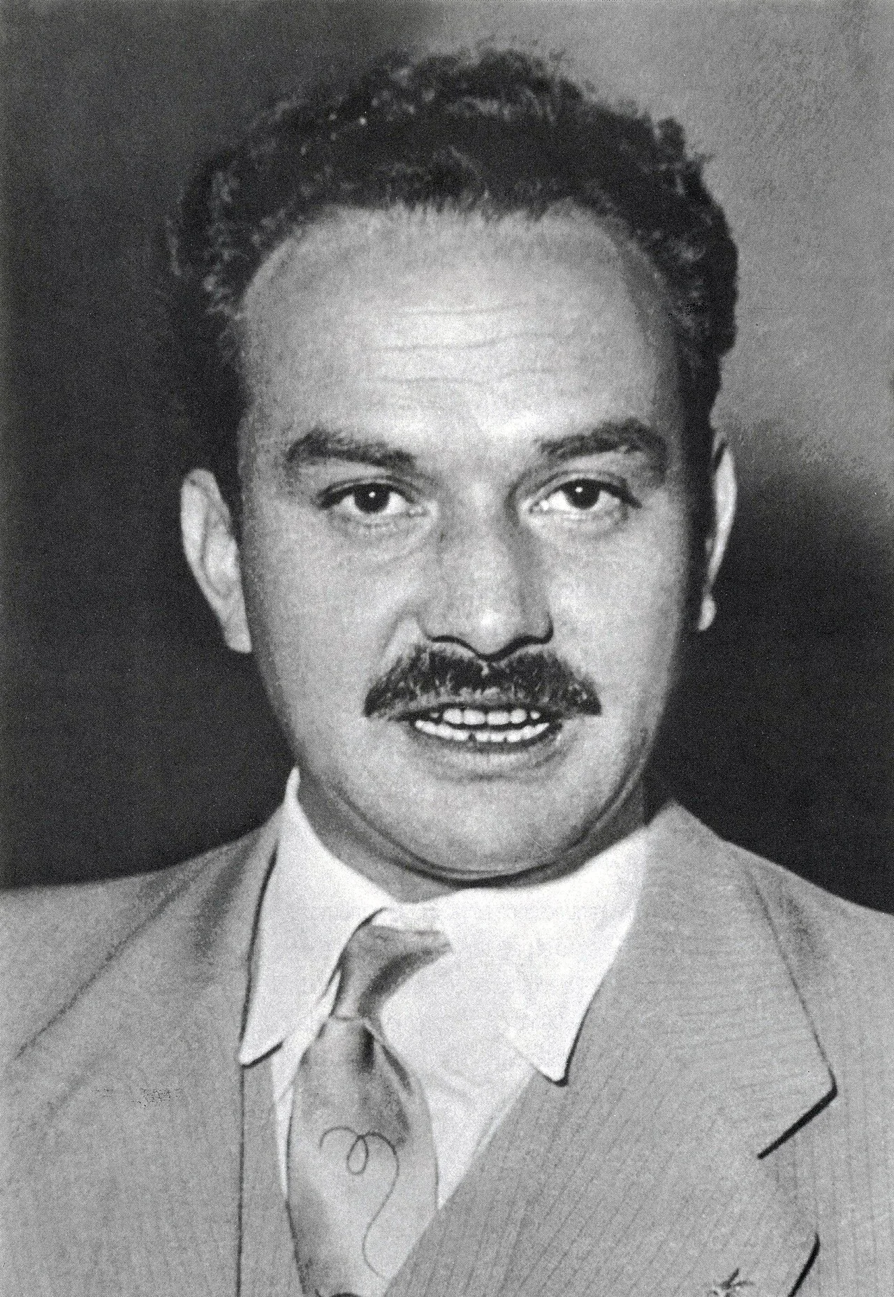 Porträt von Ñuflo Chávez Ortiz (1923–1996) – Gedenkseite