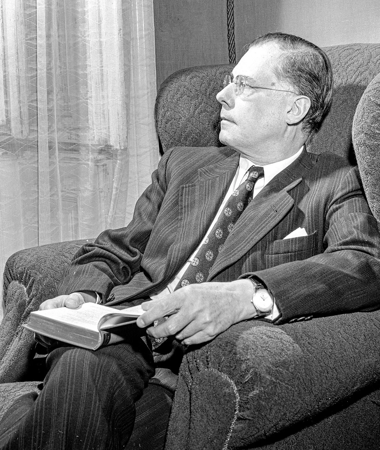 Portrait of Karl Böhm (1894–1981) – memorial page