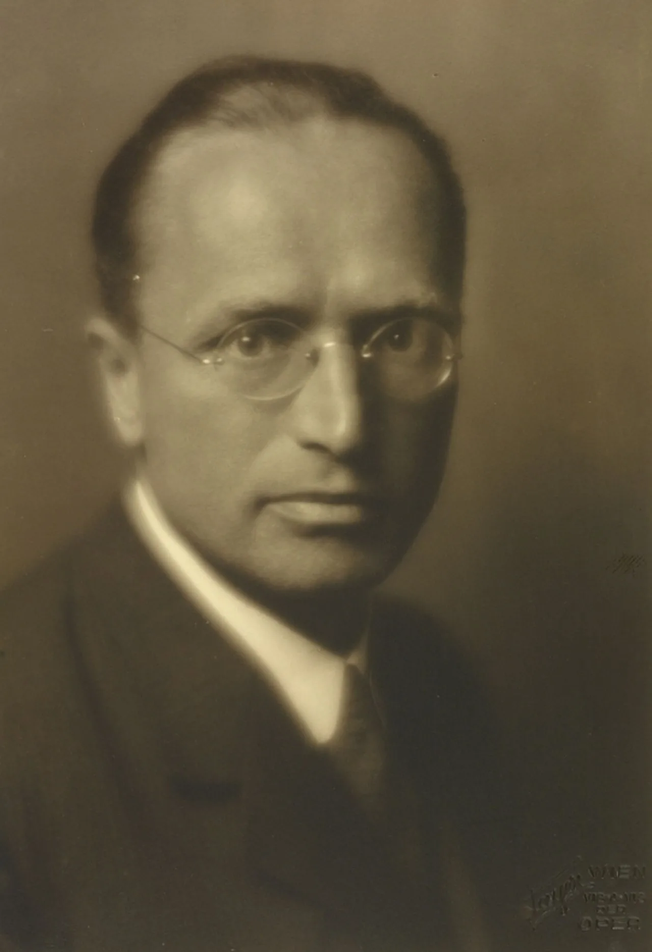 Portrait of Hans Thirring (1888–1976) – memorial page