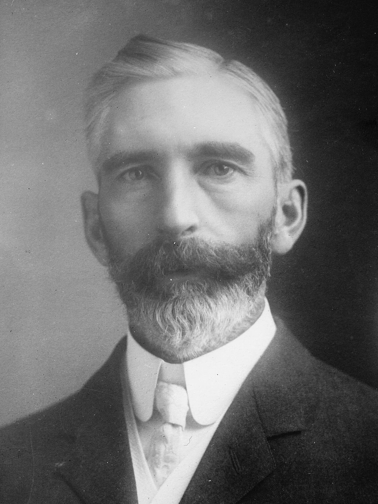 Porträt von Bryant B. Brooks (1861–1944) – Gedenkseite