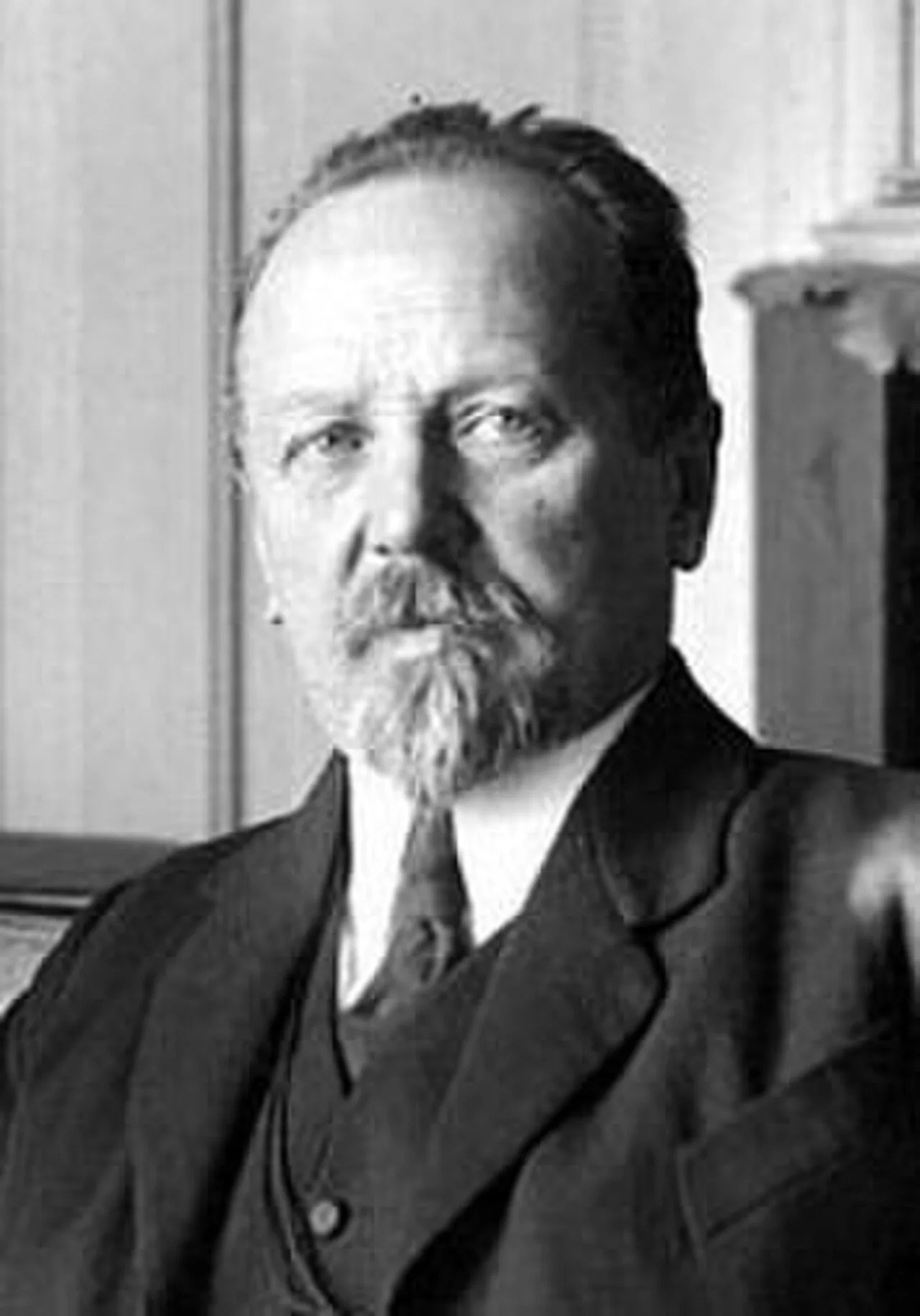Porträt von Antoni Sujkowski (1867–1941) – Gedenkseite
