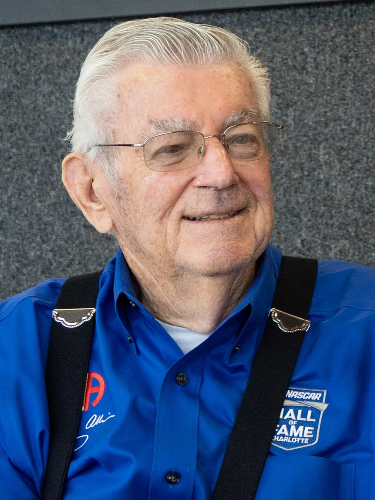 Porträt von Bobby Allison (1937–2024) – Gedenkseite