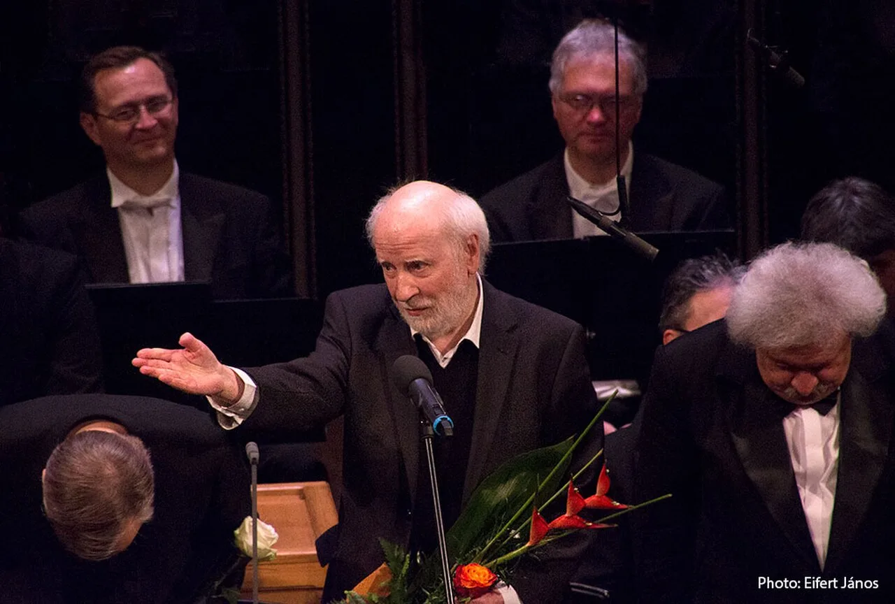 Porträt von Zoltán Jeney (1943–2019) – Gedenkseite