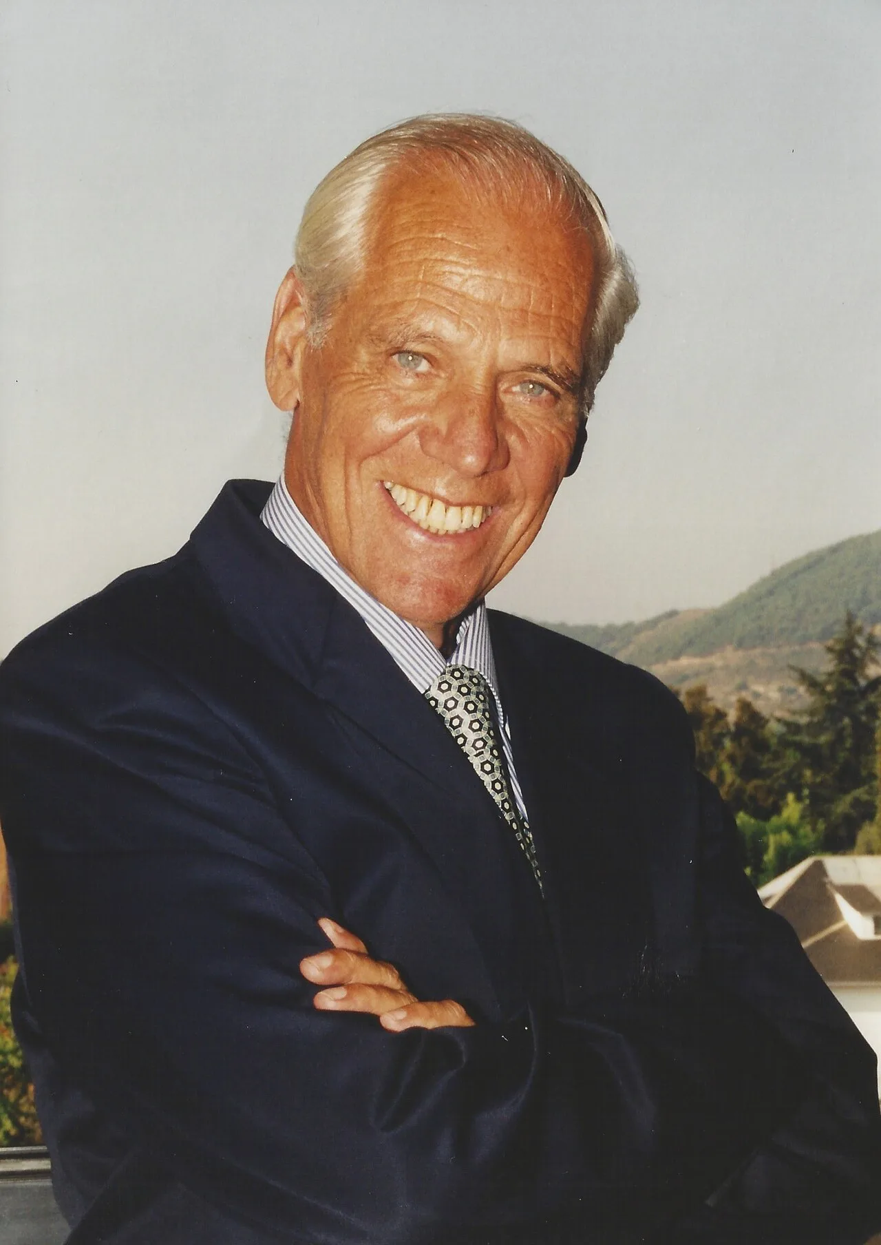 Portrait of Jorge Cervós-Navarro (1930–2021) – memorial page