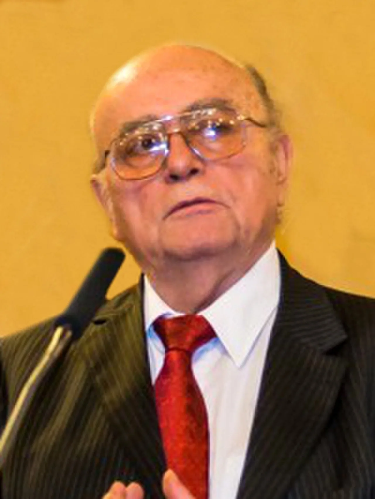 Portrait of Sándor Demján (1943–2018) – memorial page