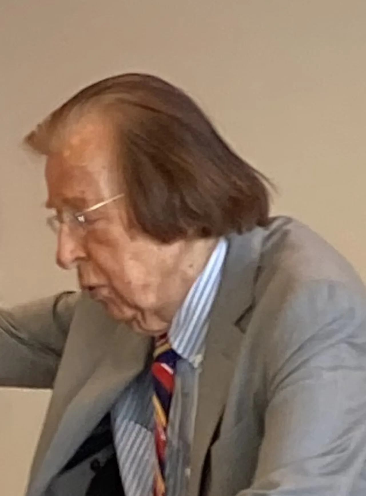 Porträt von Bernhard Korte (1938–2025) – Gedenkseite