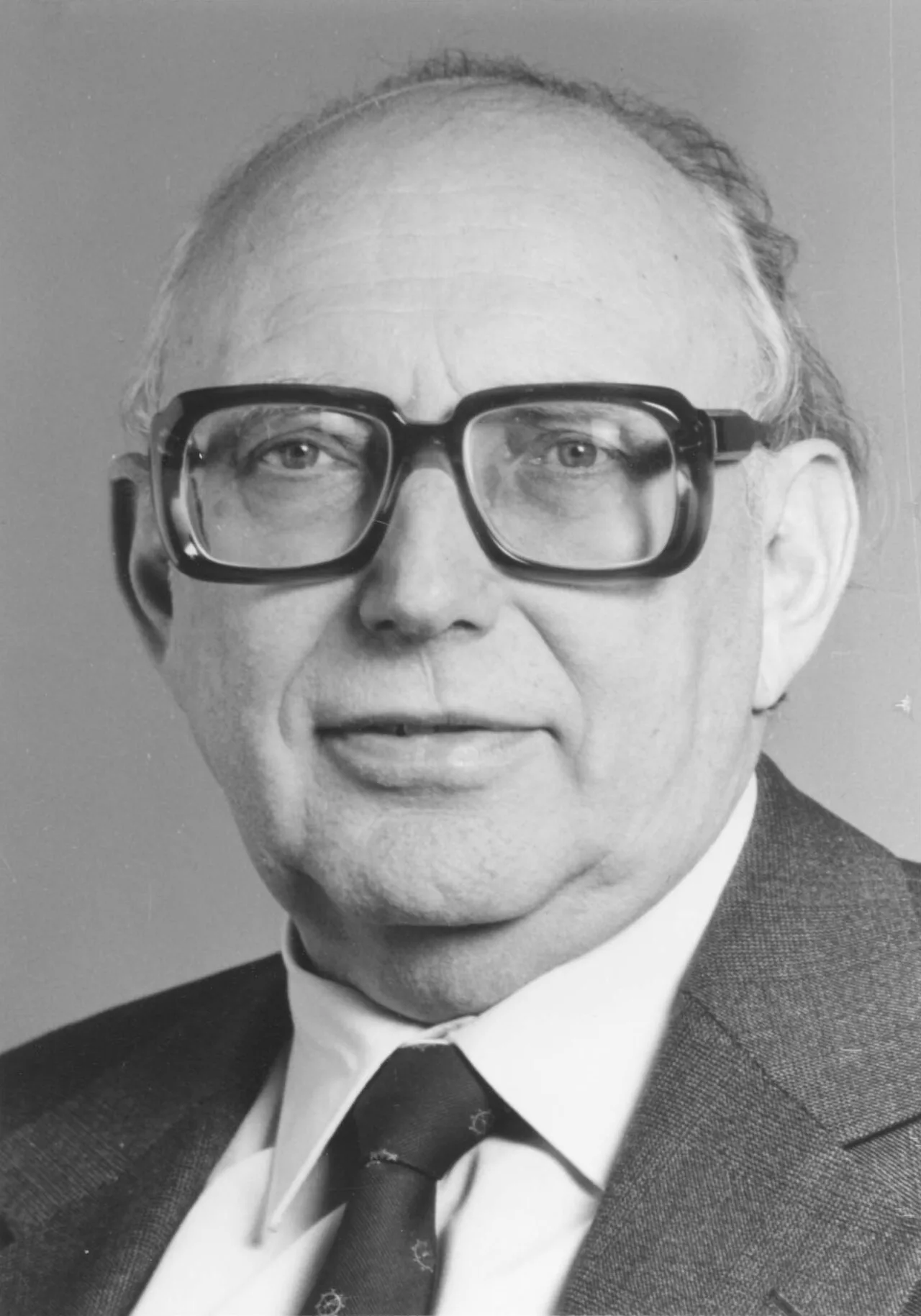 Portrait of Wolfgang Mischnick (1921–2002) – memorial page