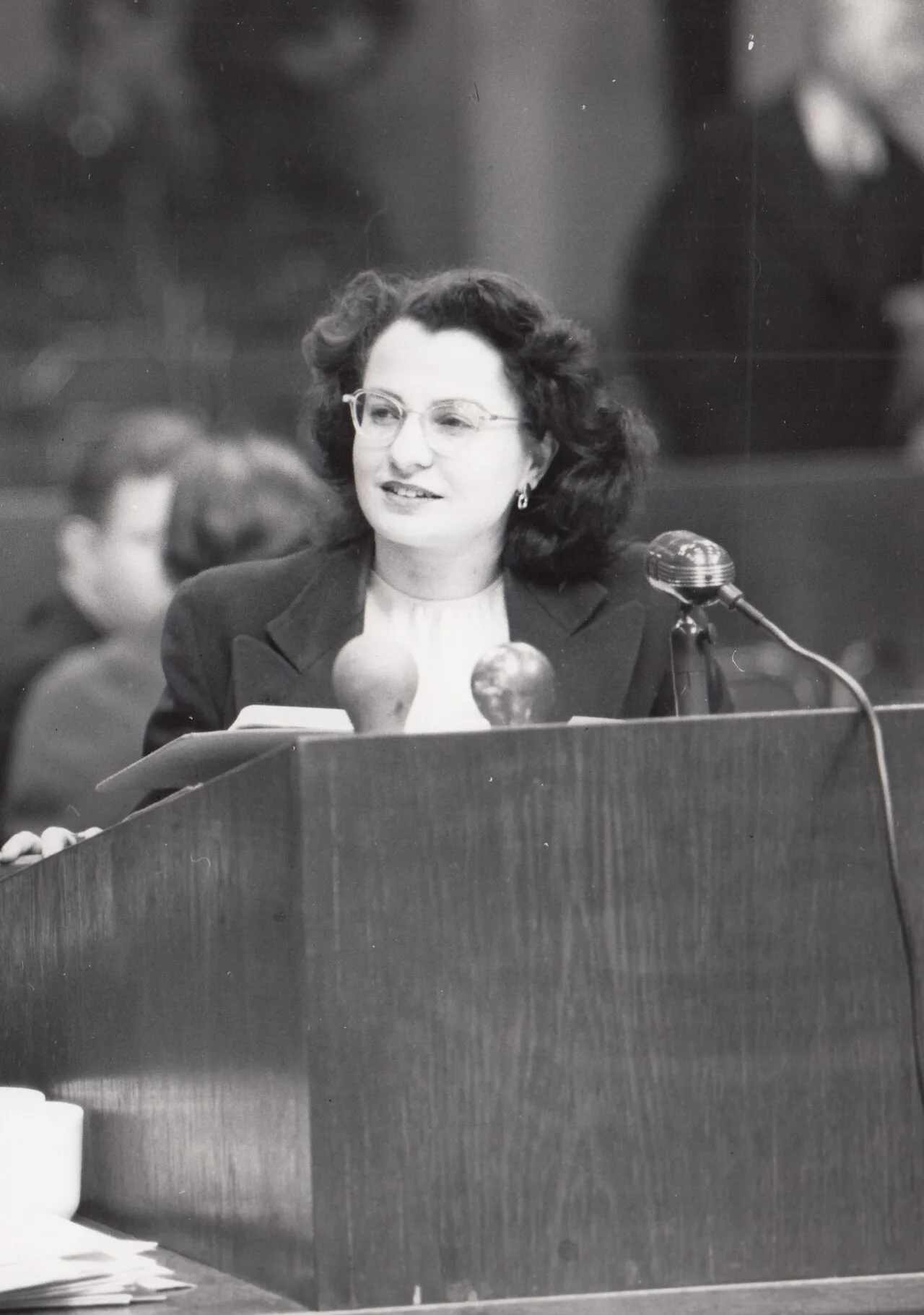 Portrait of Cecelia Goetz (1917–2004) – memorial page